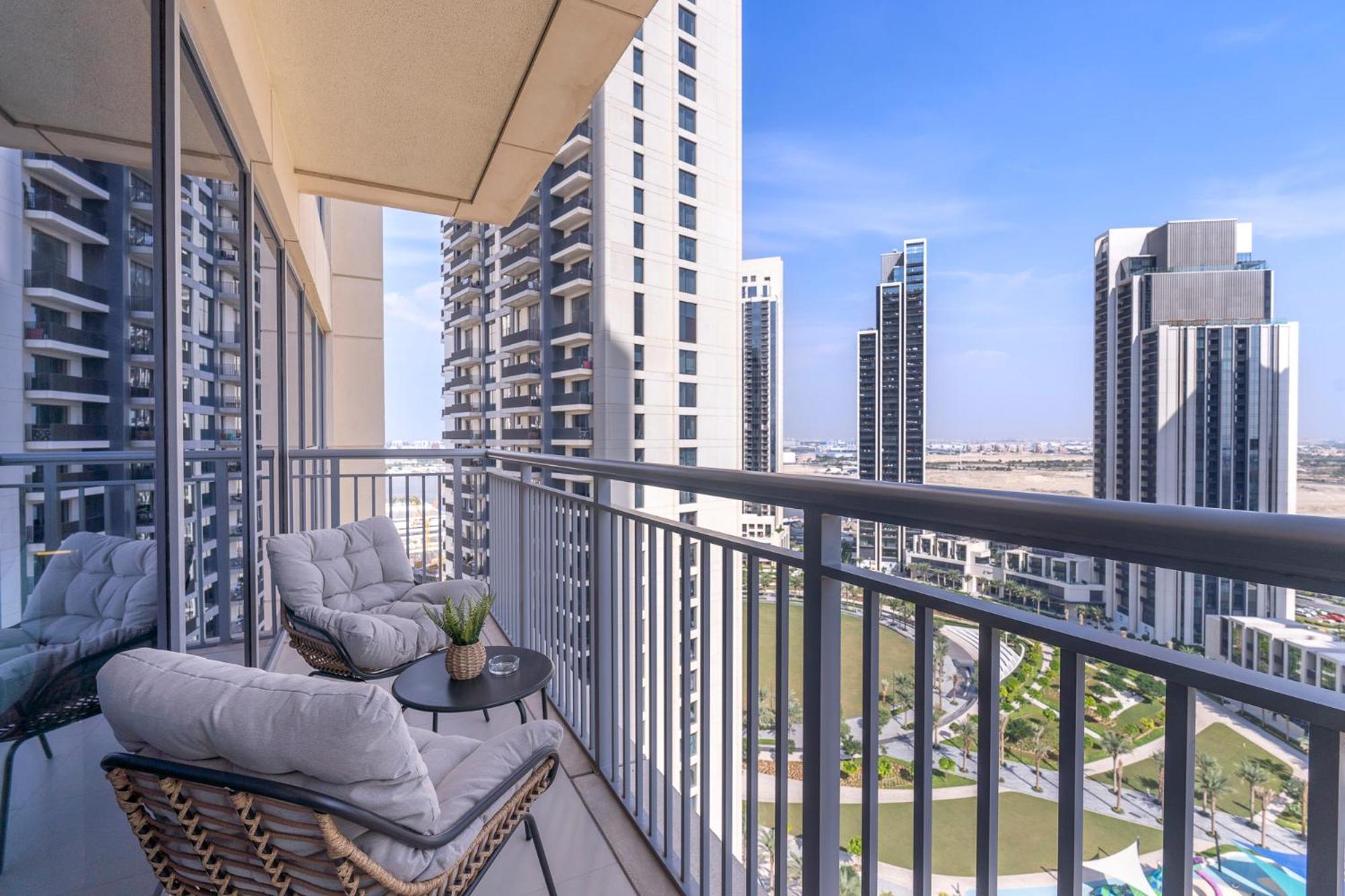 Elegant In Creek Harbour Apartment Dubai