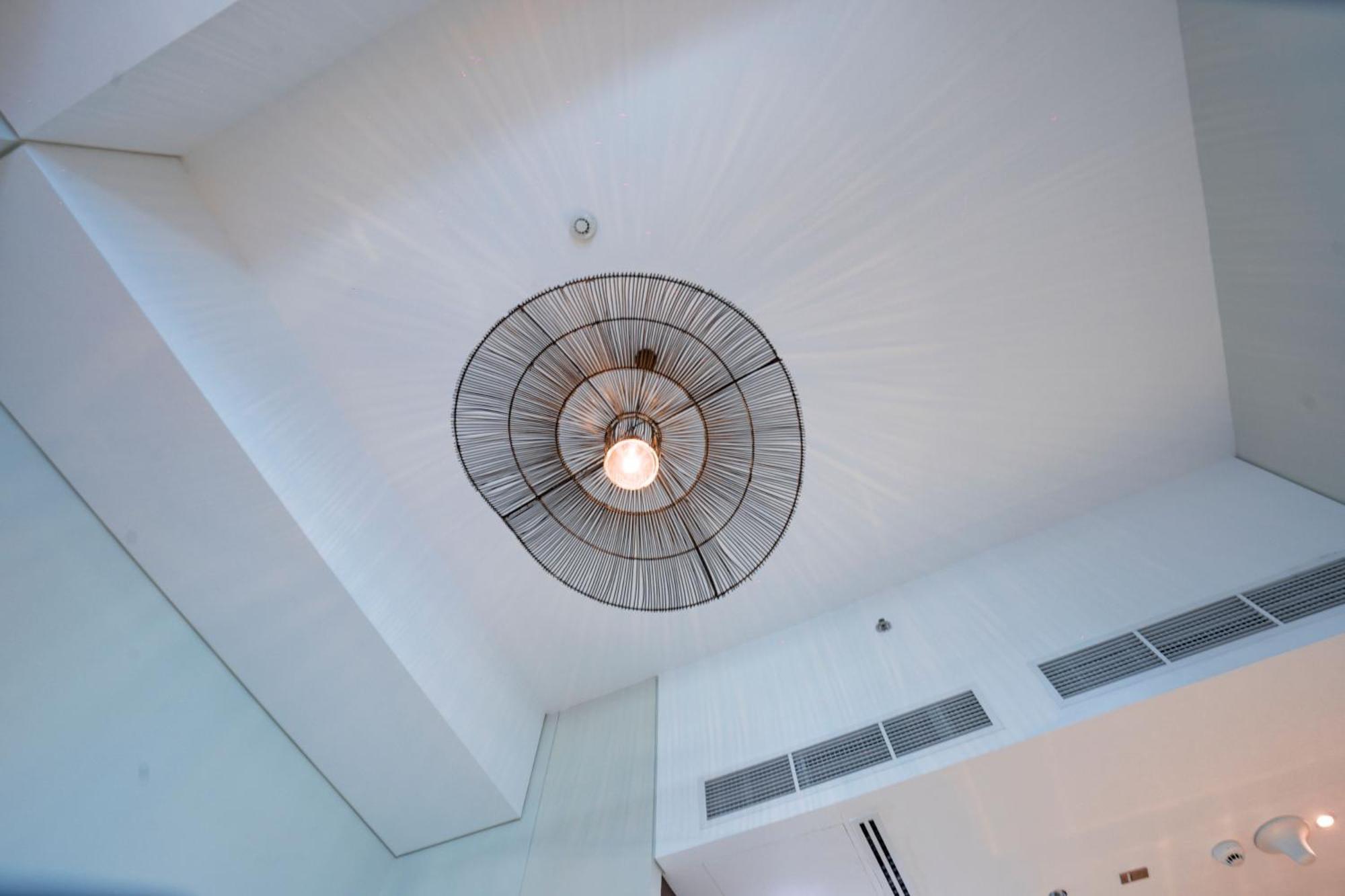 Apartment Elegant 1 Bedroom In J One *