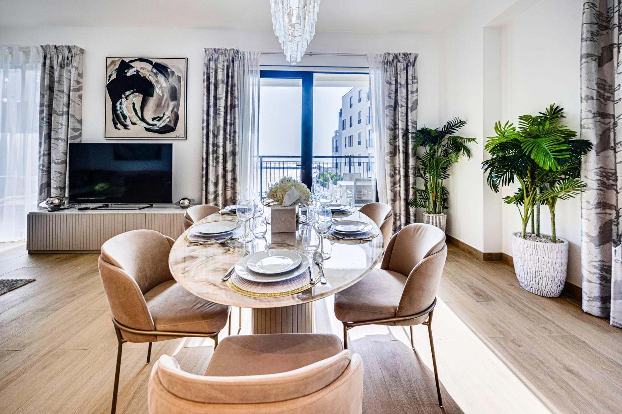 Sea View 3 Bd In La Near The * Dubai