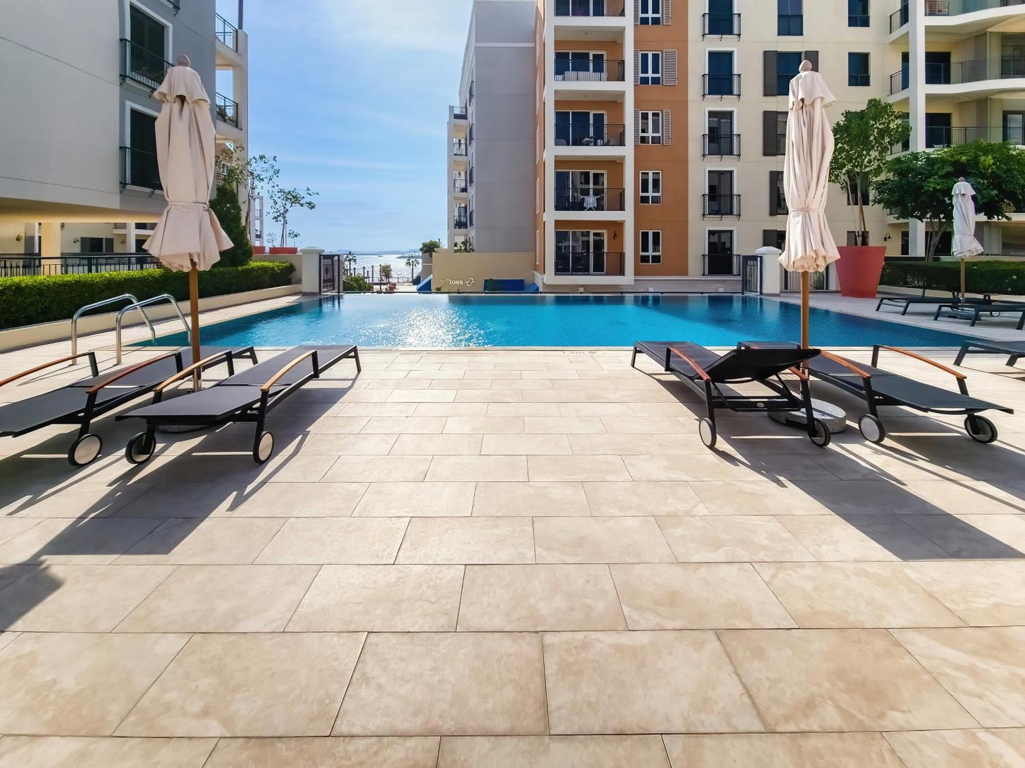 Sea View 3 Bd In La Near The *