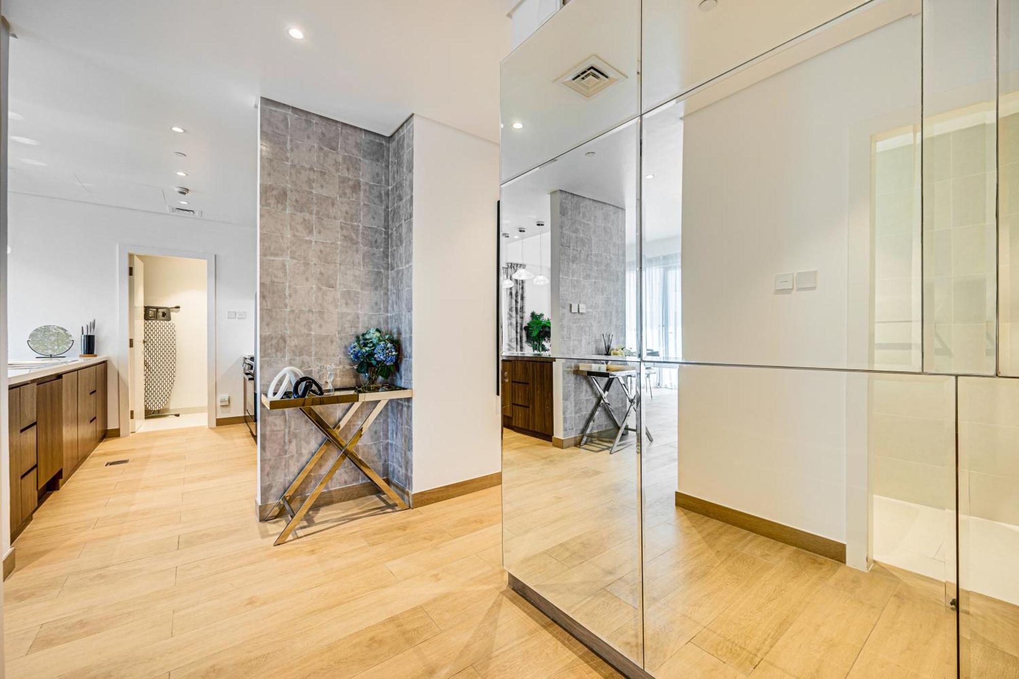 Apartment Sea View 3 Bd In La Near The