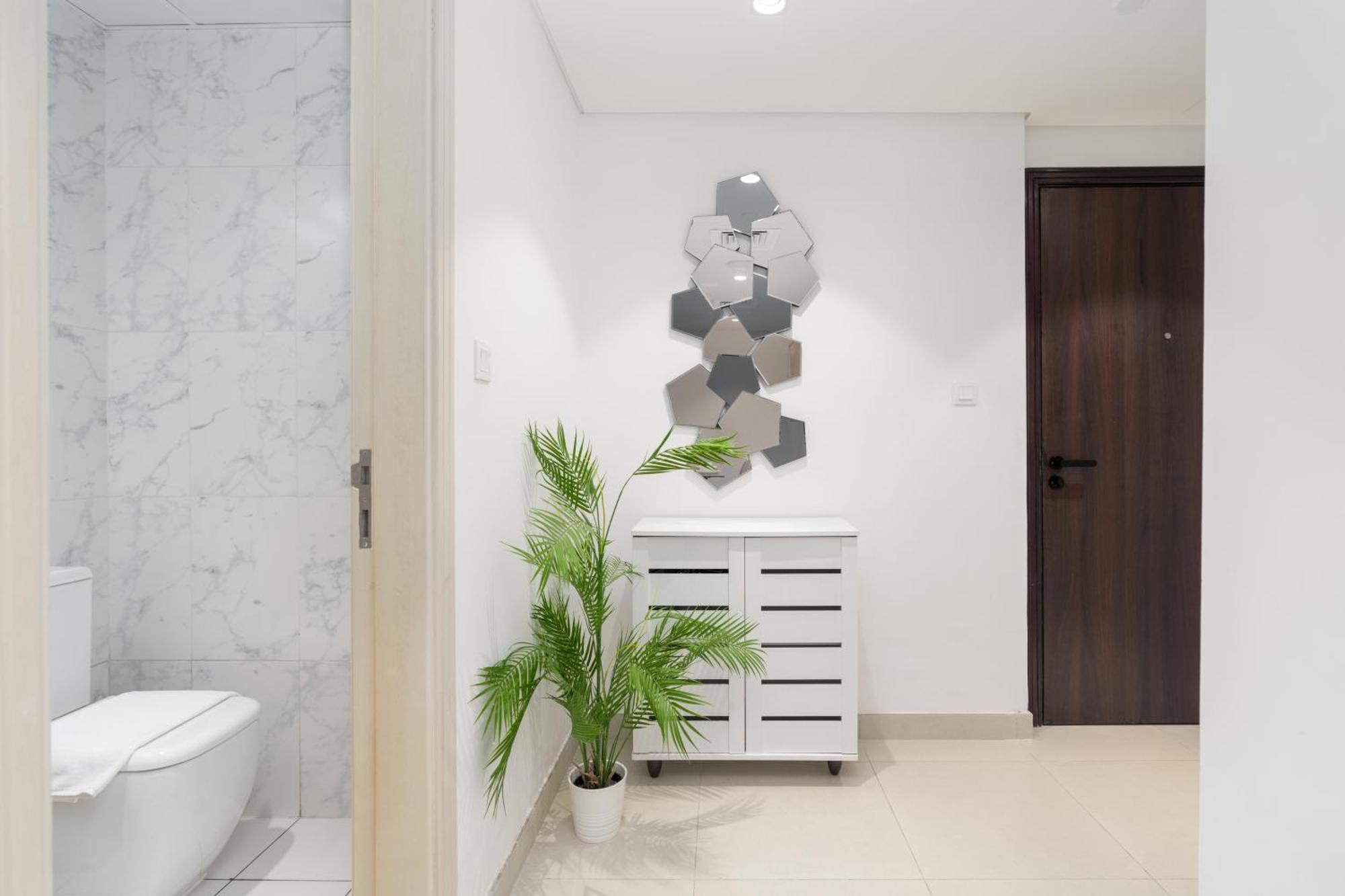 Apartment Modern 1-bedroom In Family-friendly With Swimming Pool, Gym & Free Parking. *