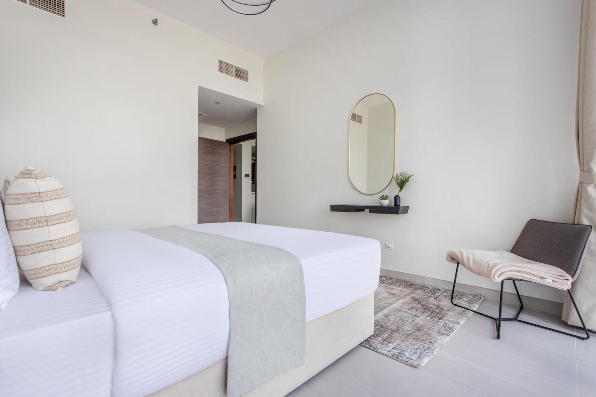 Apartment Frank Porter - Park Gate Residences 1 *