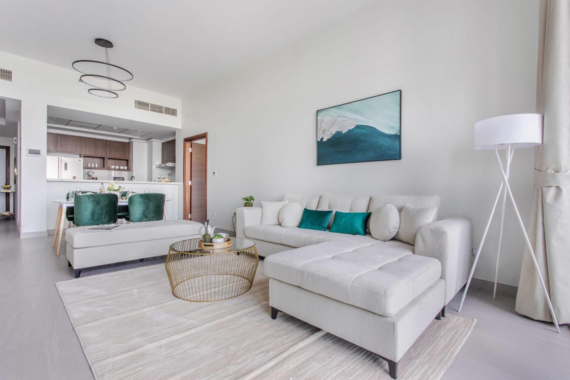 Frank Porter - Park Gate Residences 1 Apartment *