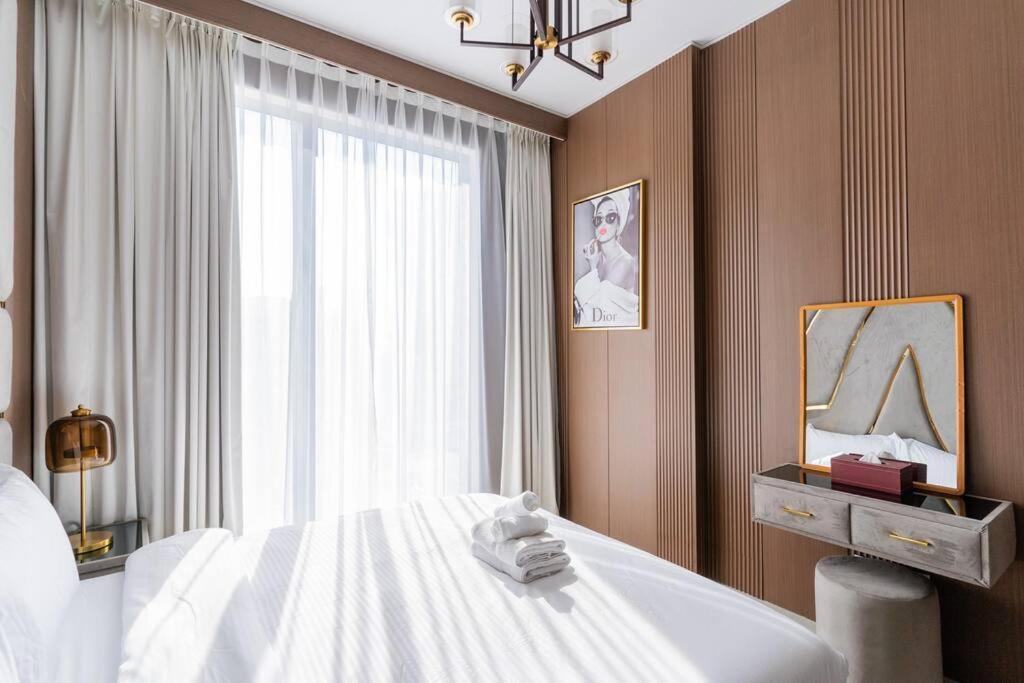 Apartment Stylish One Bedroom Next To Mall L Boulevard *