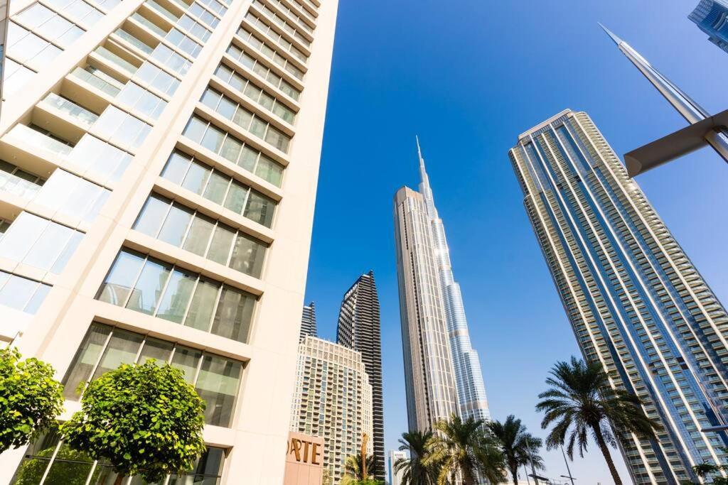 Stylish One Bedroom Next To Mall L Boulevard Apartment Dubai