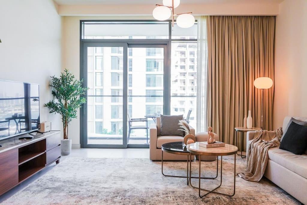 Beachfront Bliss - With Pool And Premium Amenities *