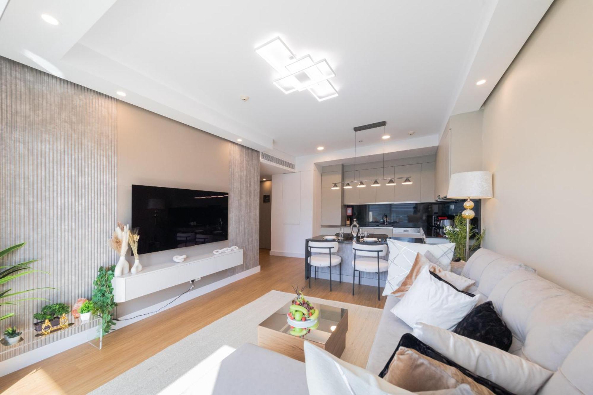 Eden's Homes & - Jw Marriott Marina Residences *