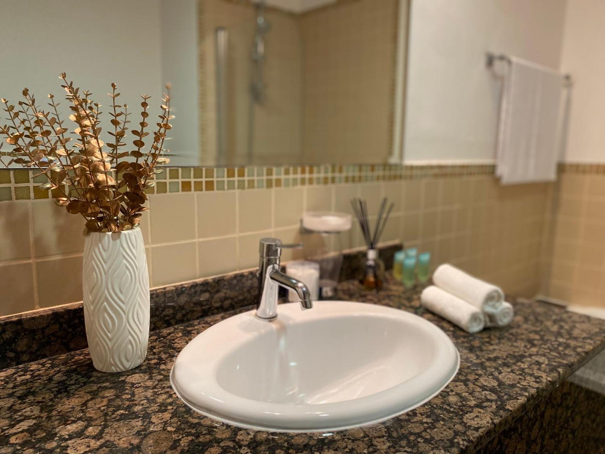 Jbr Full Sea View 2 Bedroom High Floor Apartment Dubai