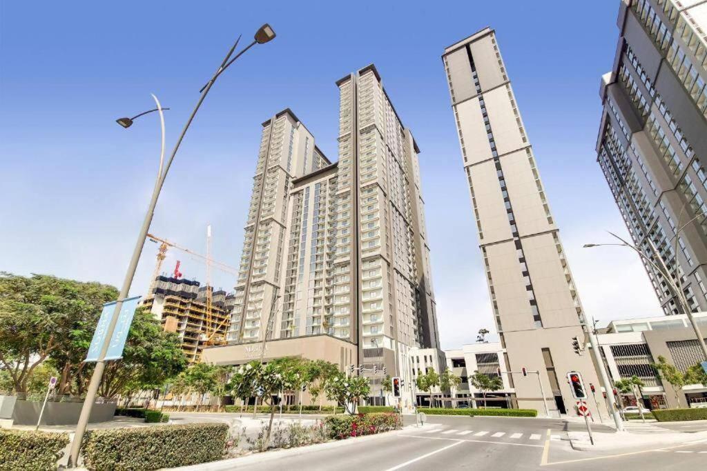 Sunset View:1br In Dubai's Heart Dubai