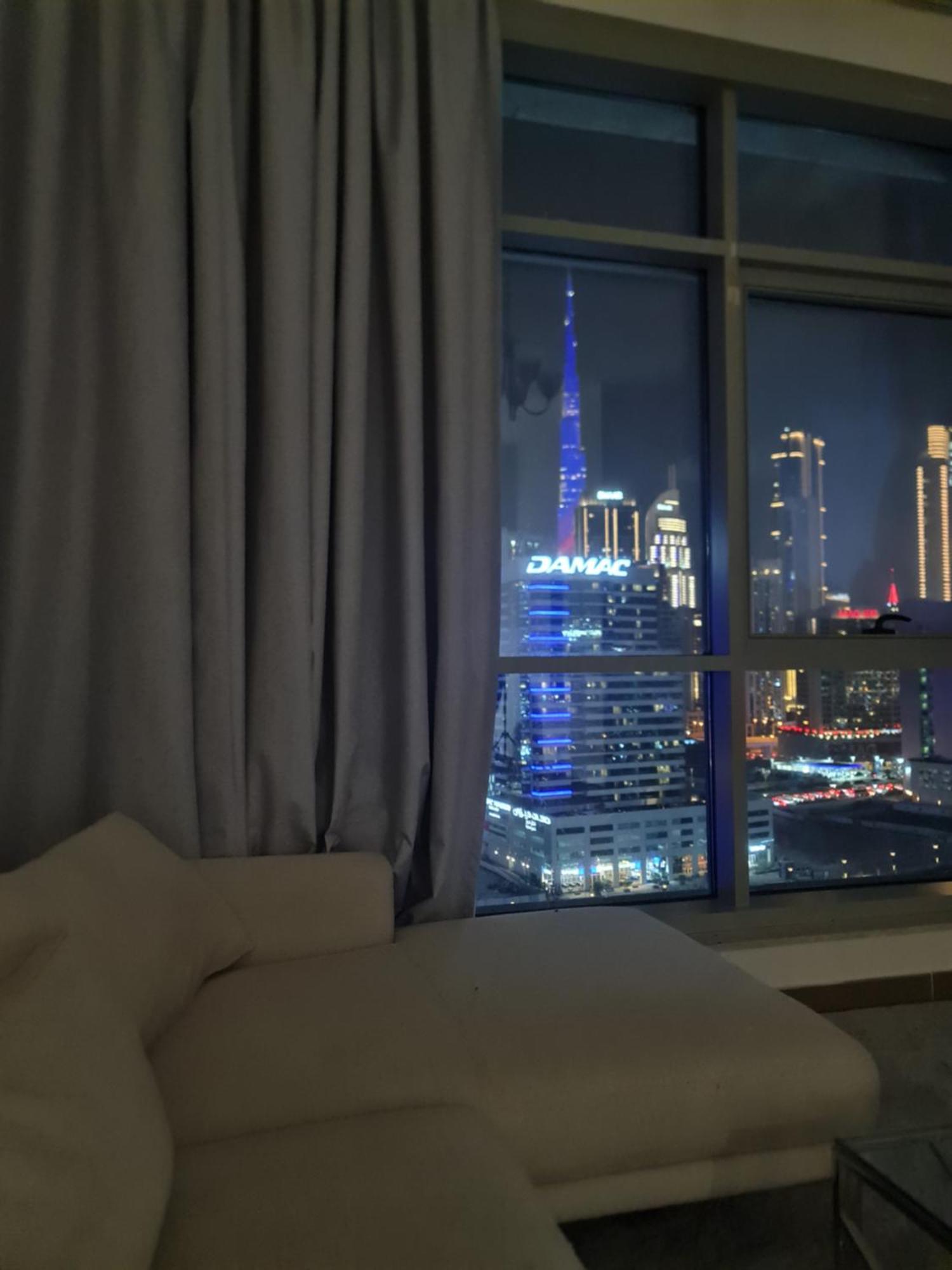 Big 1 Bedroom Direct Burj Khalifa And Canal View Apartment