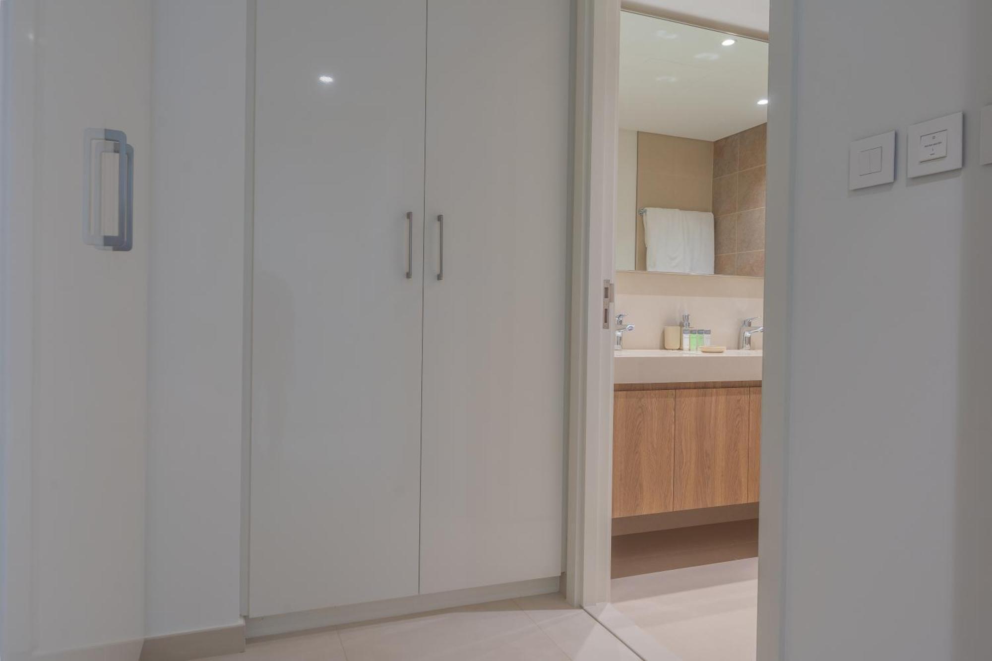 Bellavista Downtown Views Ii T1 - 2 Bedroom With Burj Khalifa View * Dubai