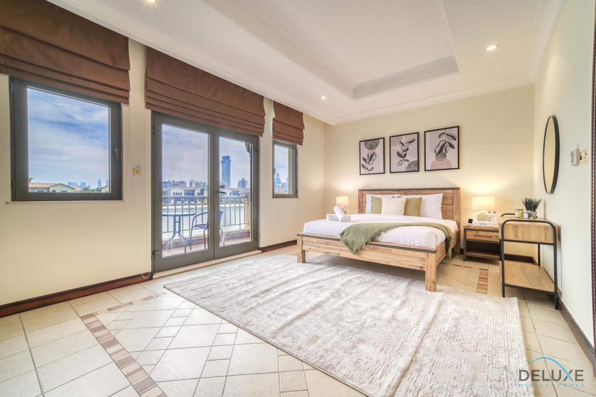 Premier 6br With Assistant's And Private Pool In Frond E Palm Jumeirah By Deluxe Homes Apartment