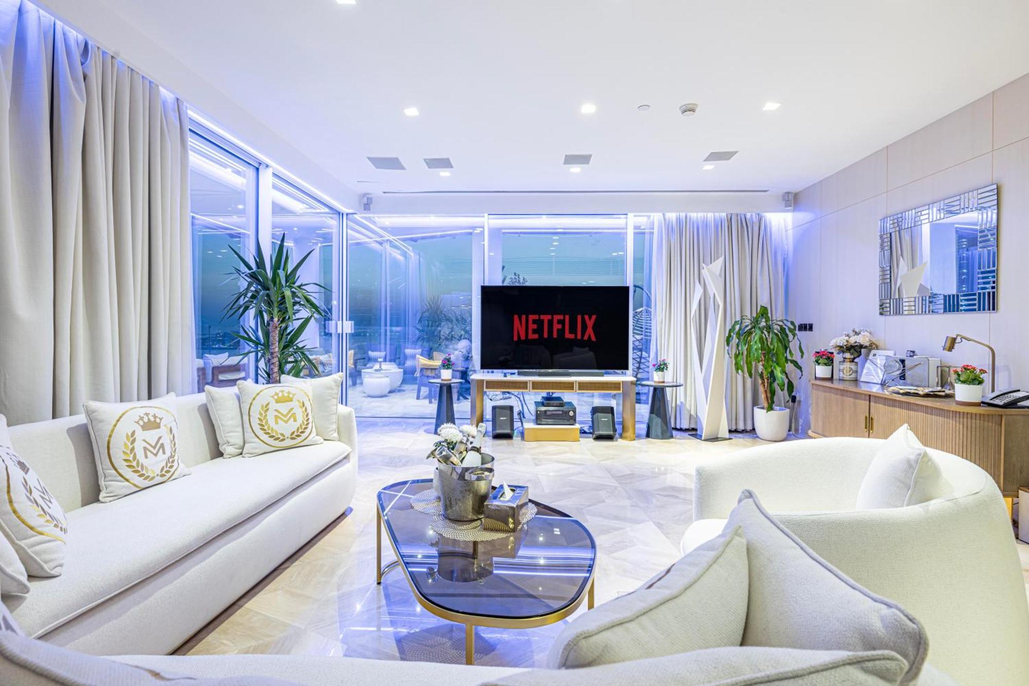 Five Palm Jumeirah 2br Luxury Penthouse , Full Marina View With Private Pool Apartment Dubai