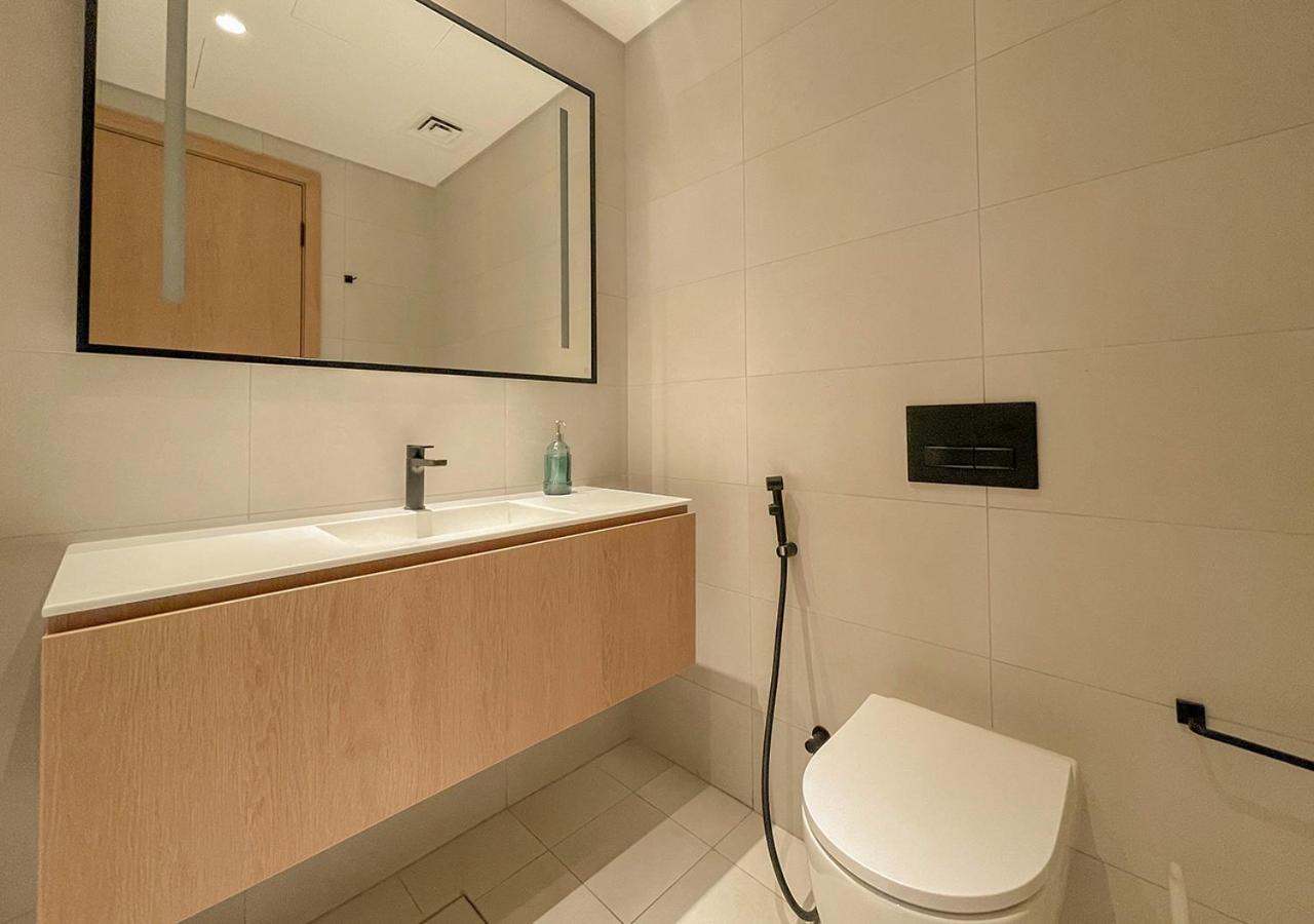 Luxury With Burj Khalifa View - Marquise Square Tower Apartment Dubai