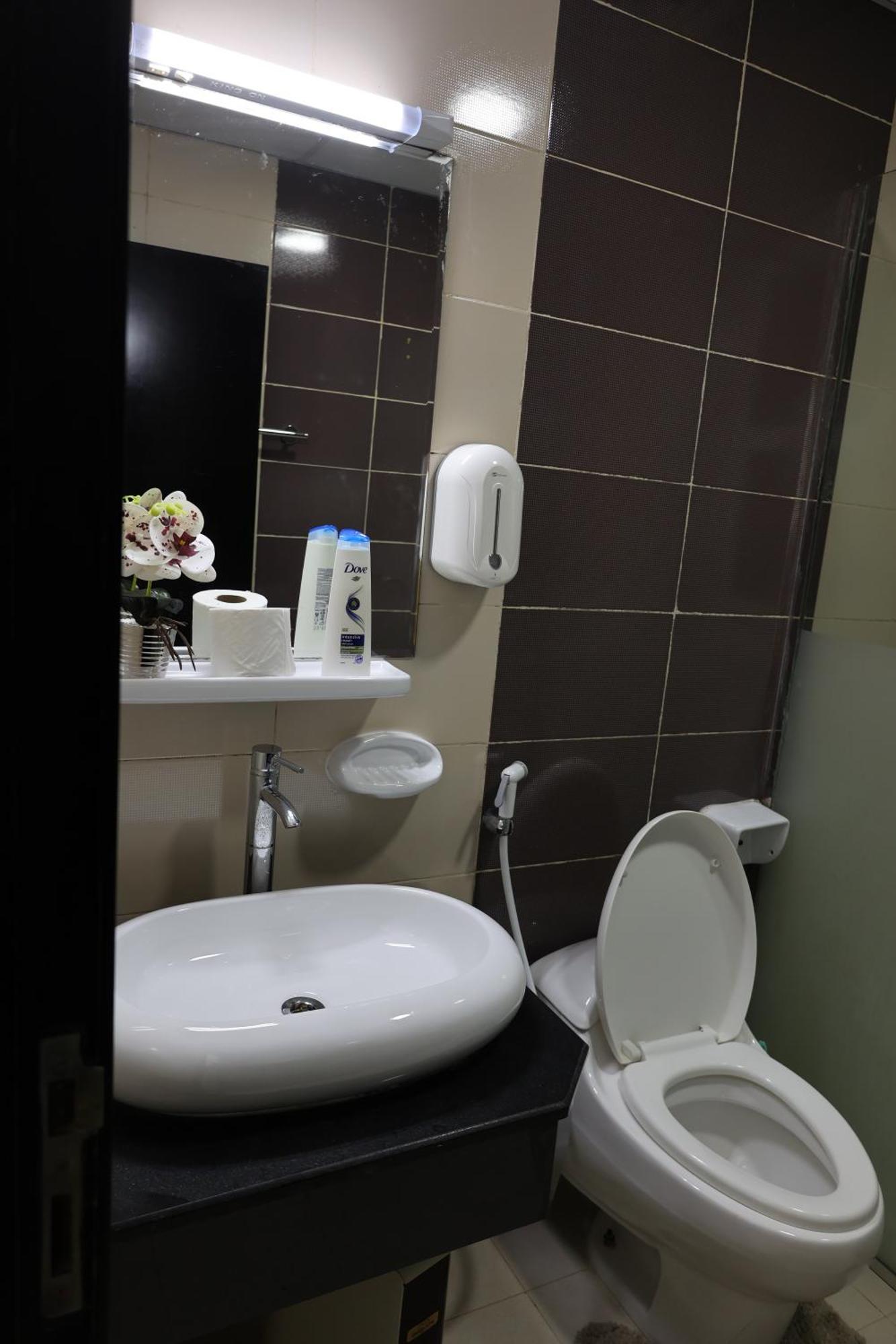 Stylish One Bedroom Apartment *