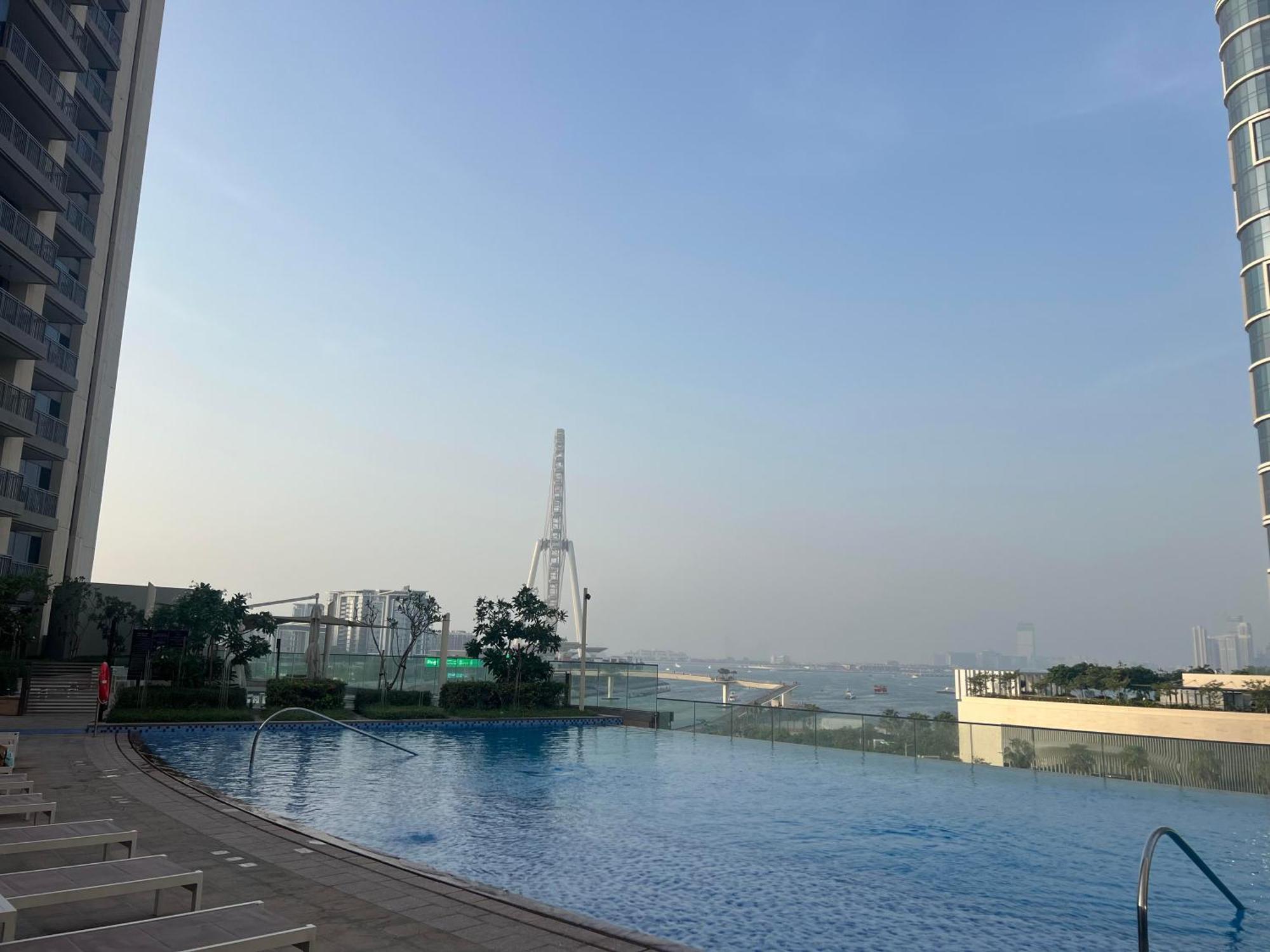 Apartment Family Apt - Huge Terrace & Playground Access *