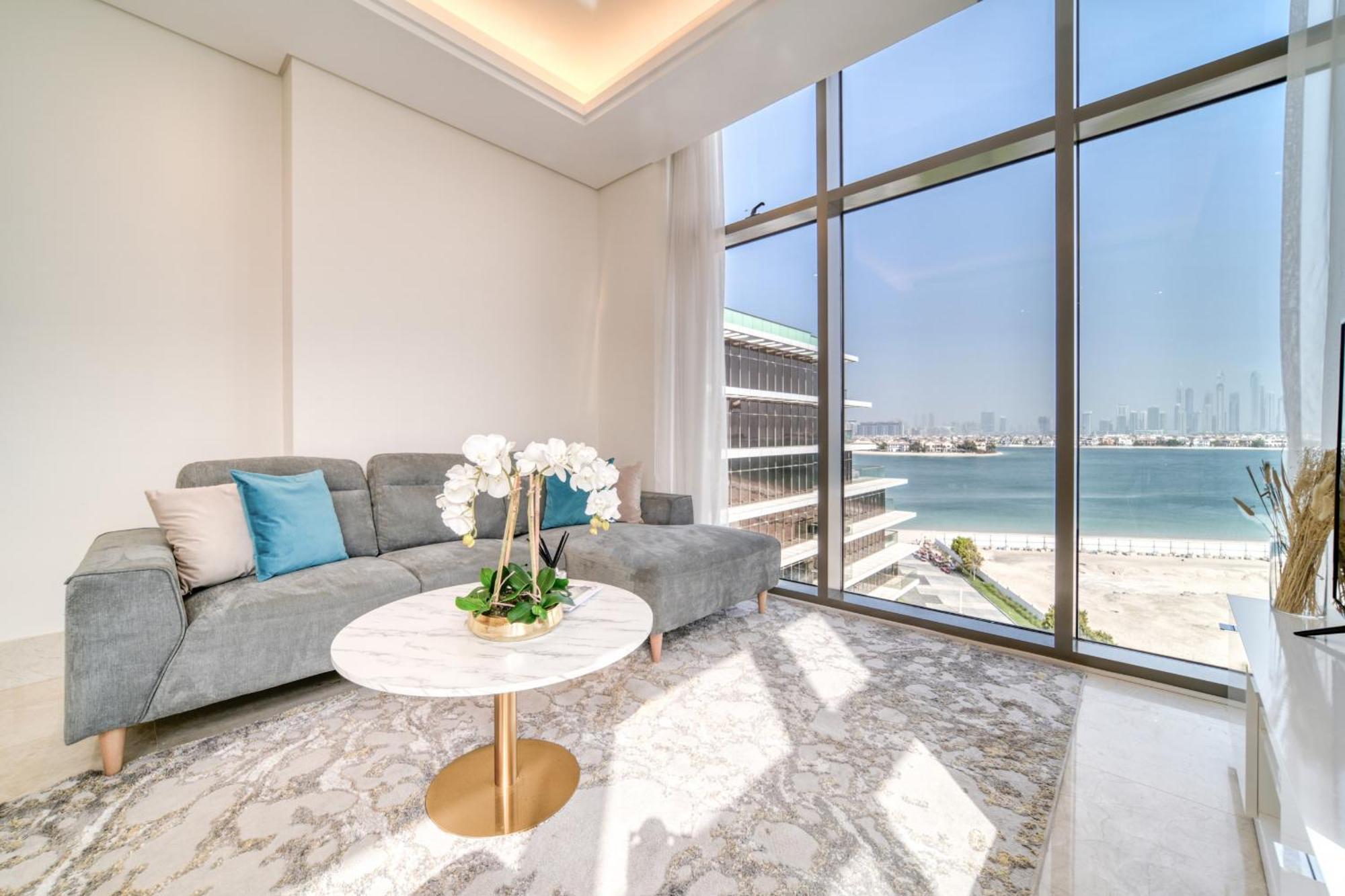 The 8, Palm Jumeirah - Mint Apartment Dubai