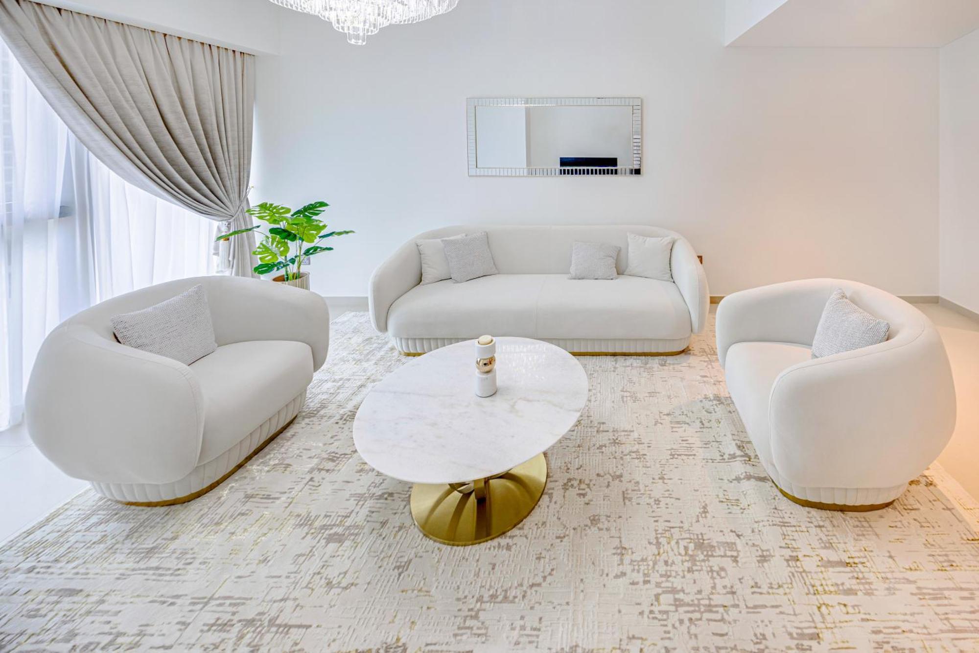 Bright New Near Burj Khalifa Apartment *