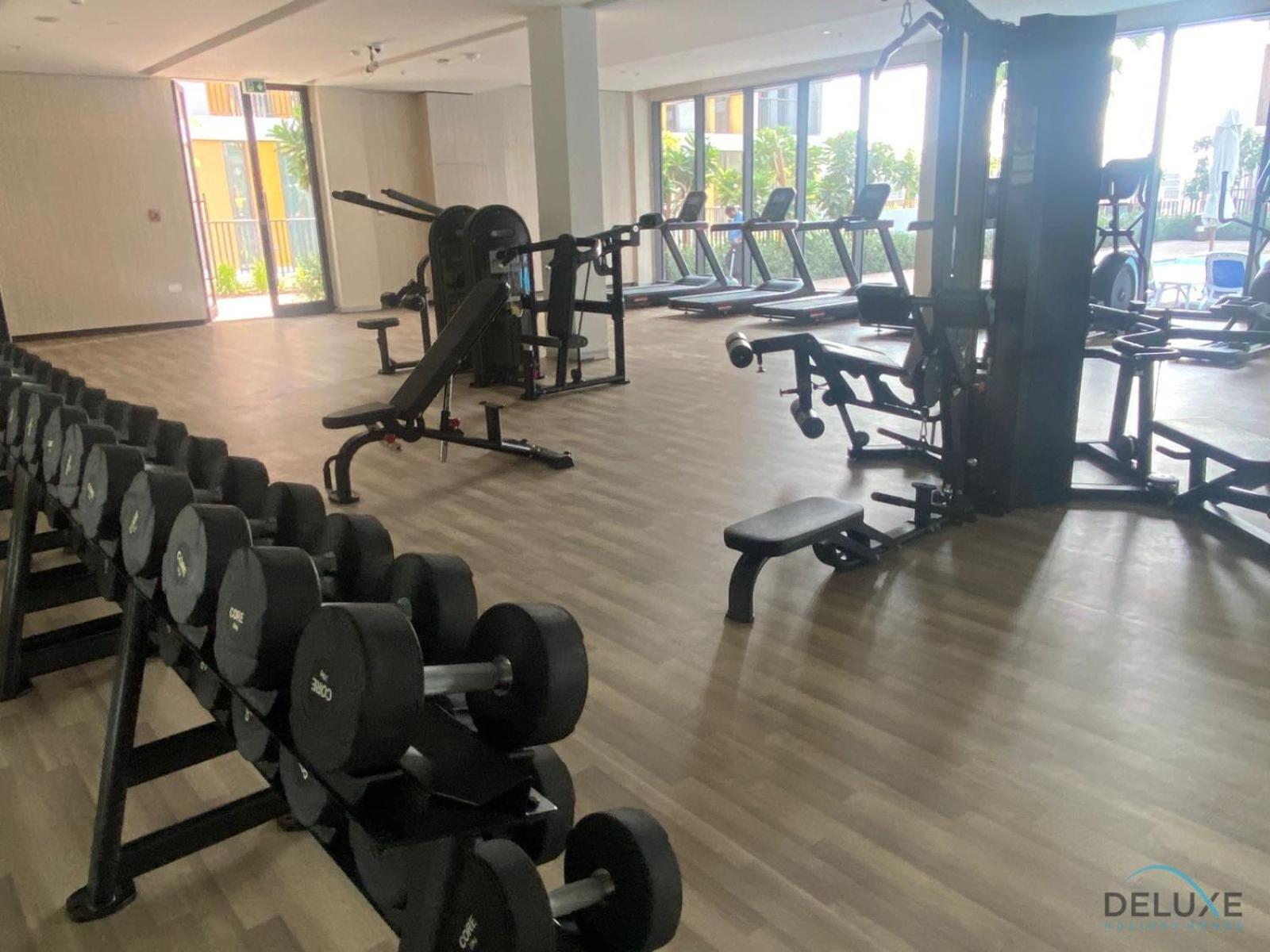 Charming 2br With Assistant At Mesk 1 Midtown Production By Deluxe Homes
