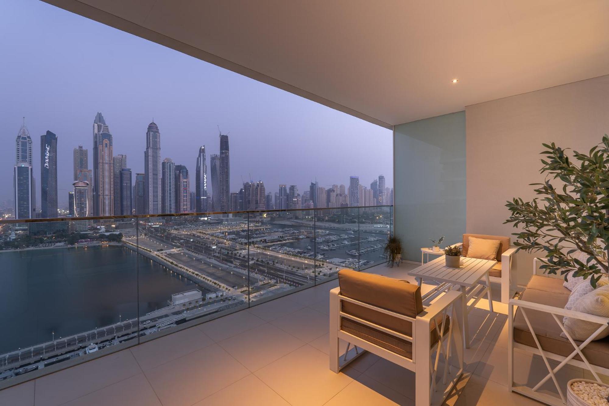 Apartment Sunrise Bay With Treasure Stunning Harbour View By Suiteable