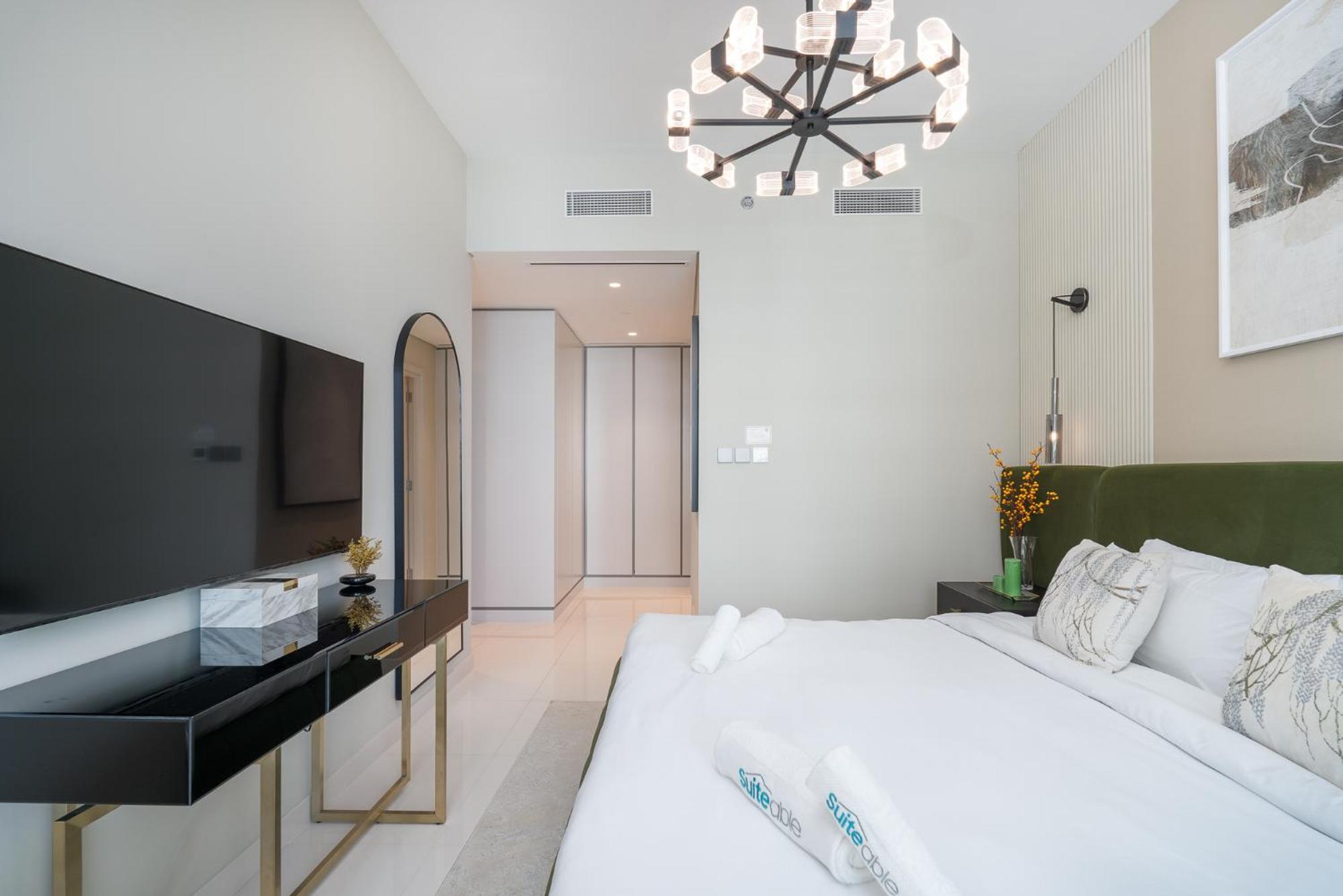 Sunrise Bay With Treasure Stunning Harbour View By Suiteable * Dubai