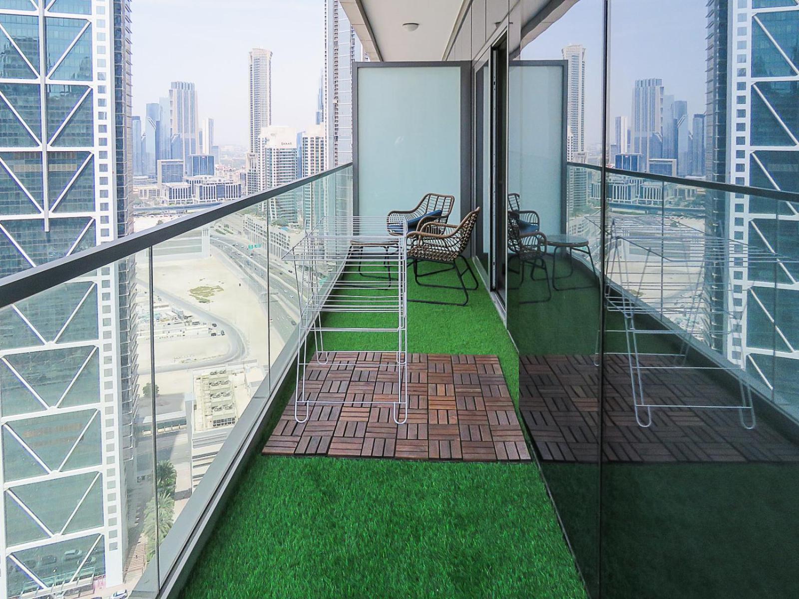 Gorgeous 2 Bedroom In Paramount Apartment Dubai
