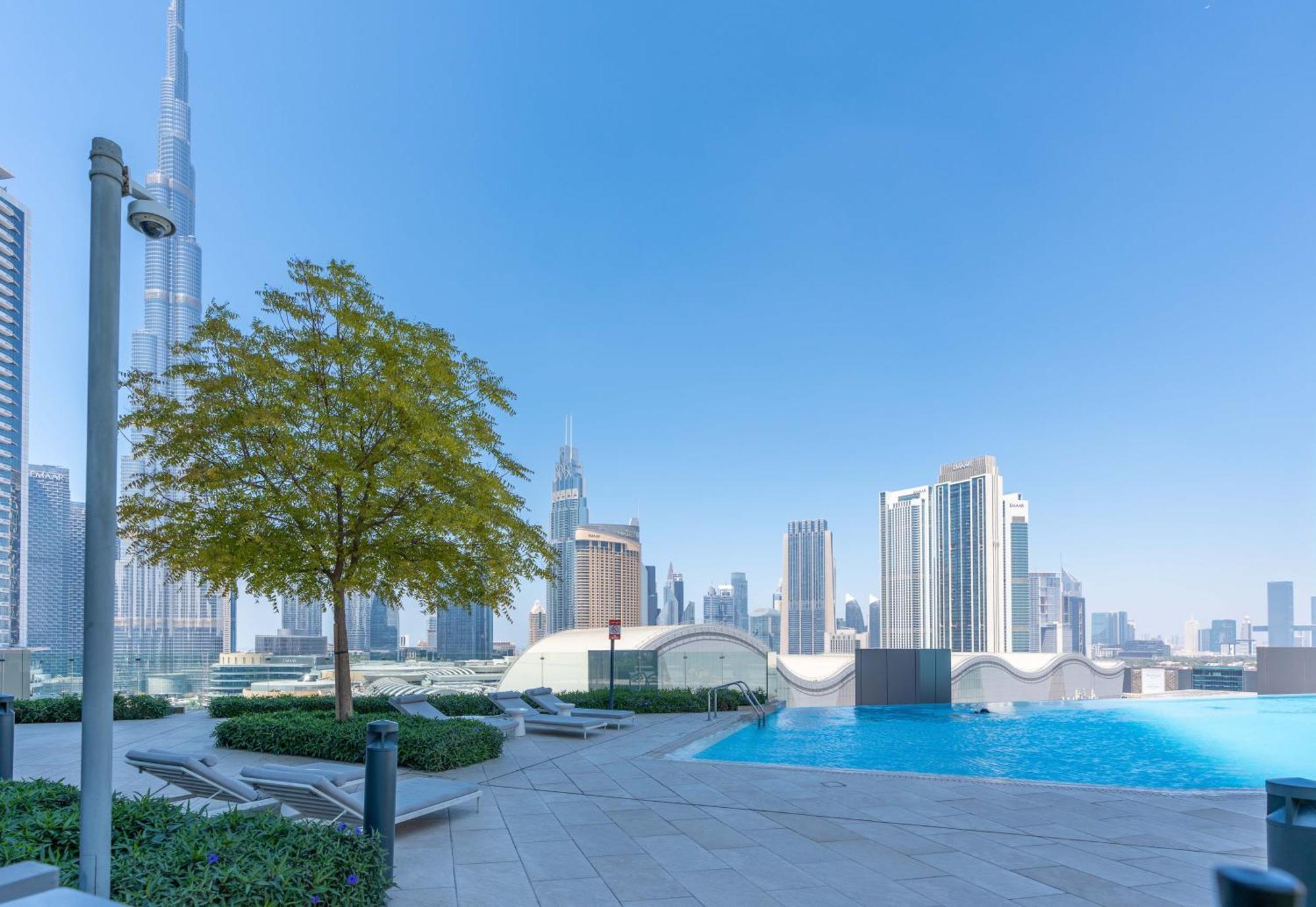Lux Apt-burj View Opp. Dxb Mall Dubai