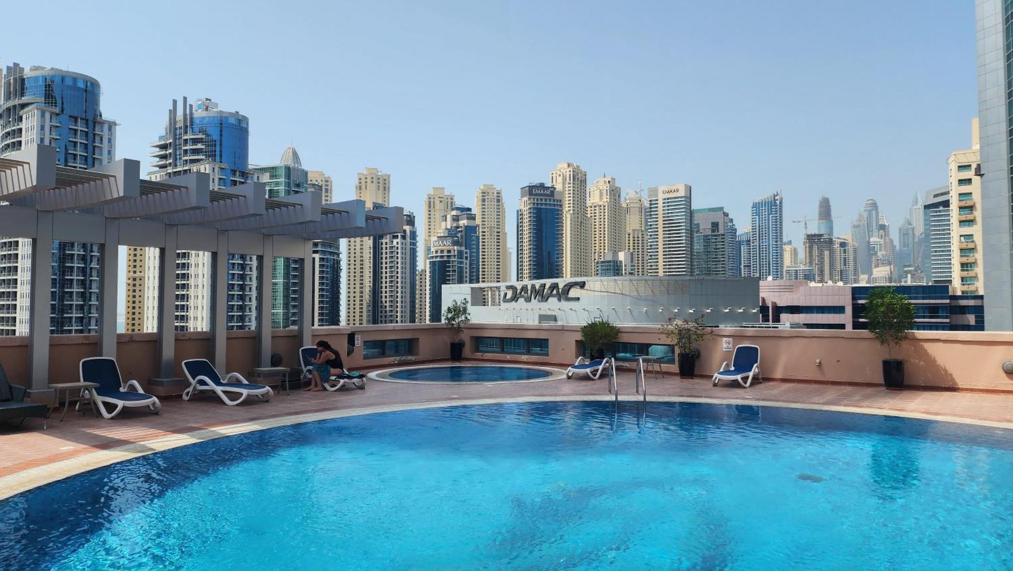 Zumurud Tower 1br Marina View Apartment