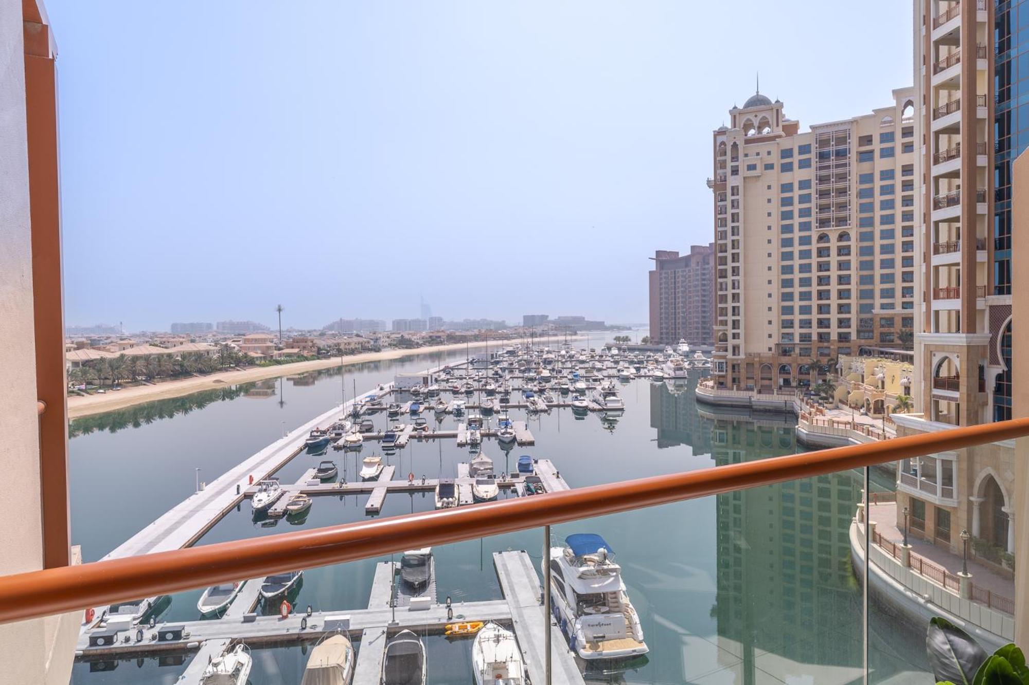 Palm View Tranquil Paradise By Suiteable * Dubai