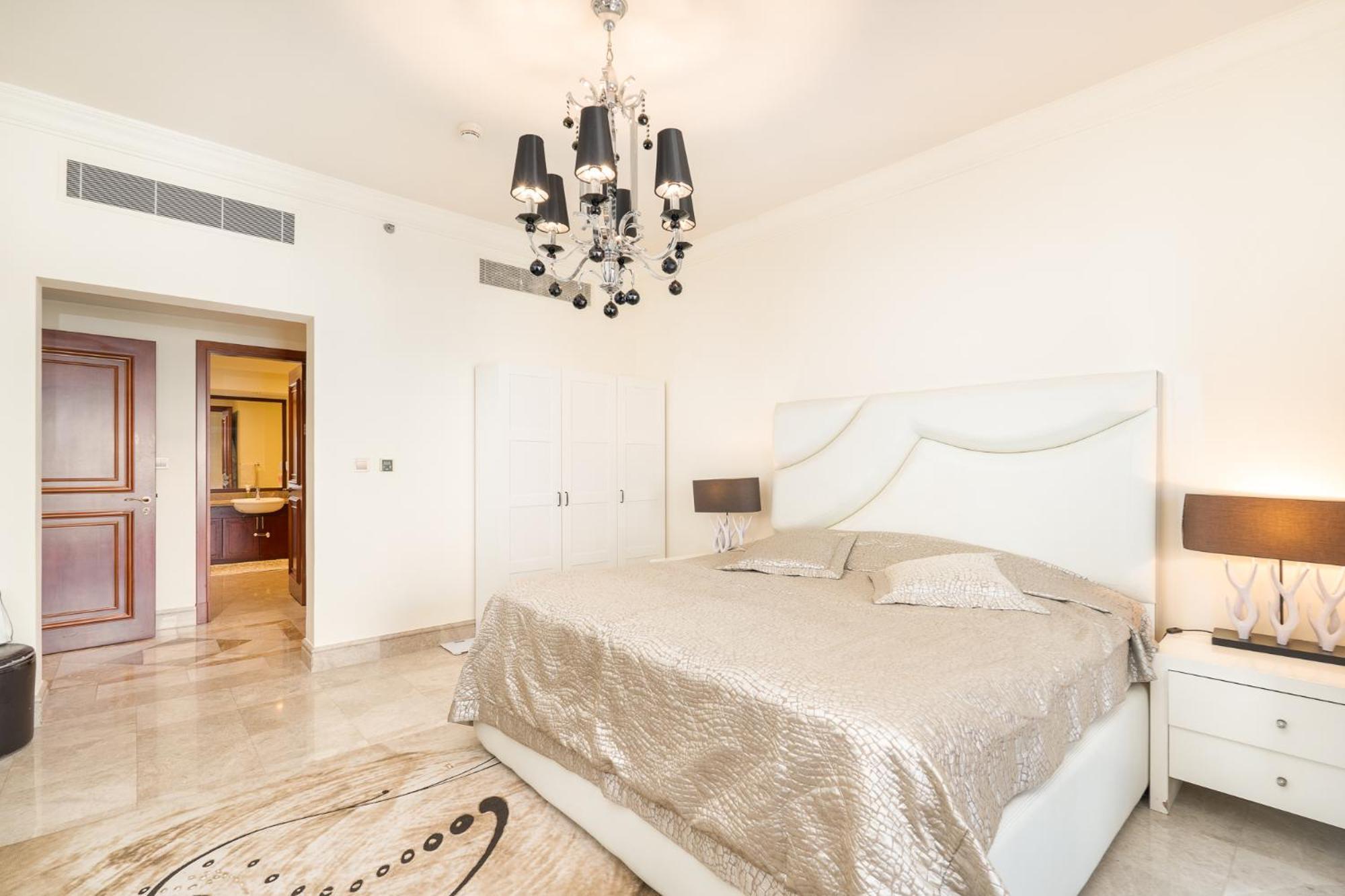 Apartment Daniels Sea View 2br In Fairmont The Palm Dubai