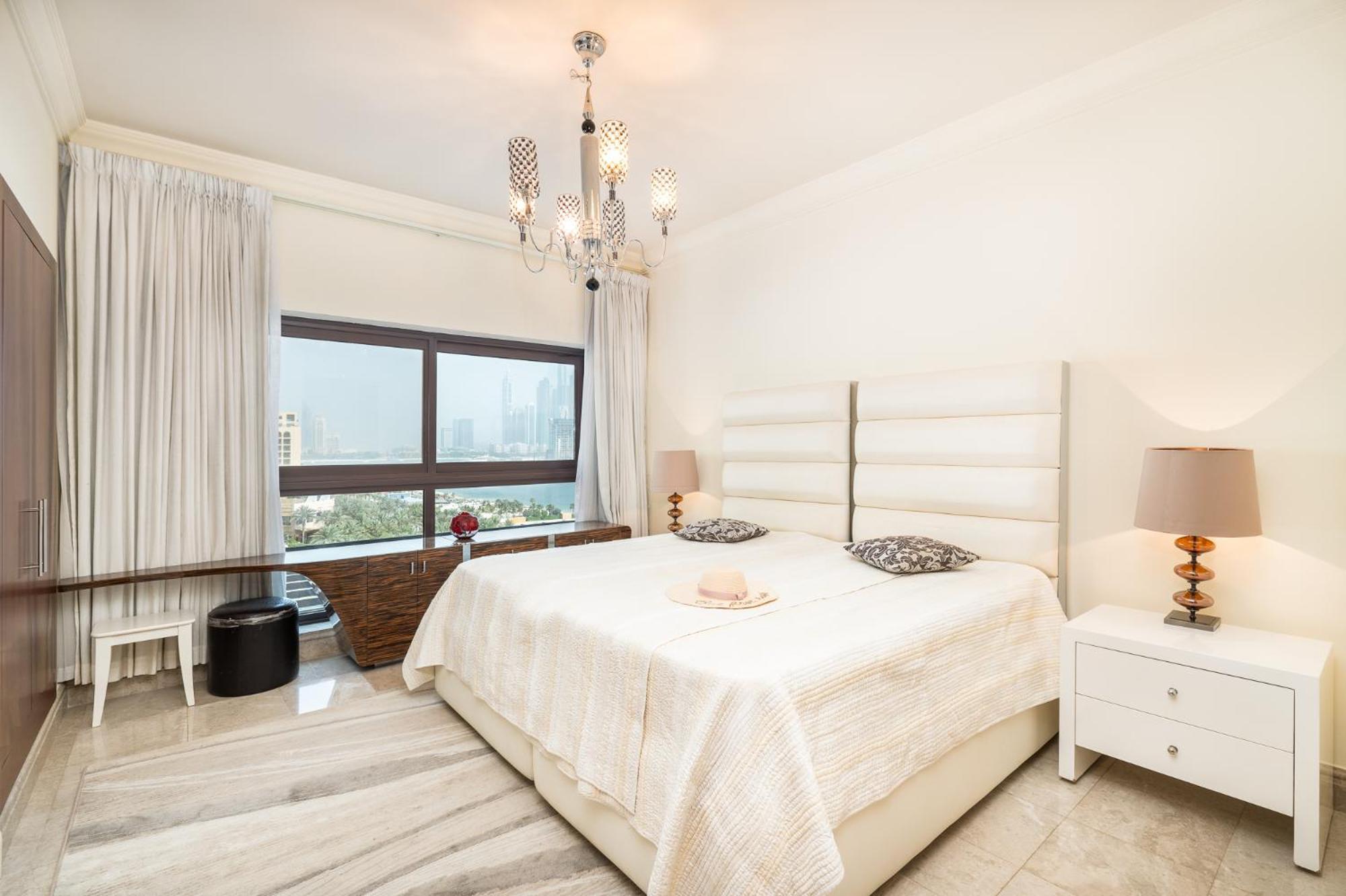 Daniels Sea View 2br In Fairmont The Palm * Dubai