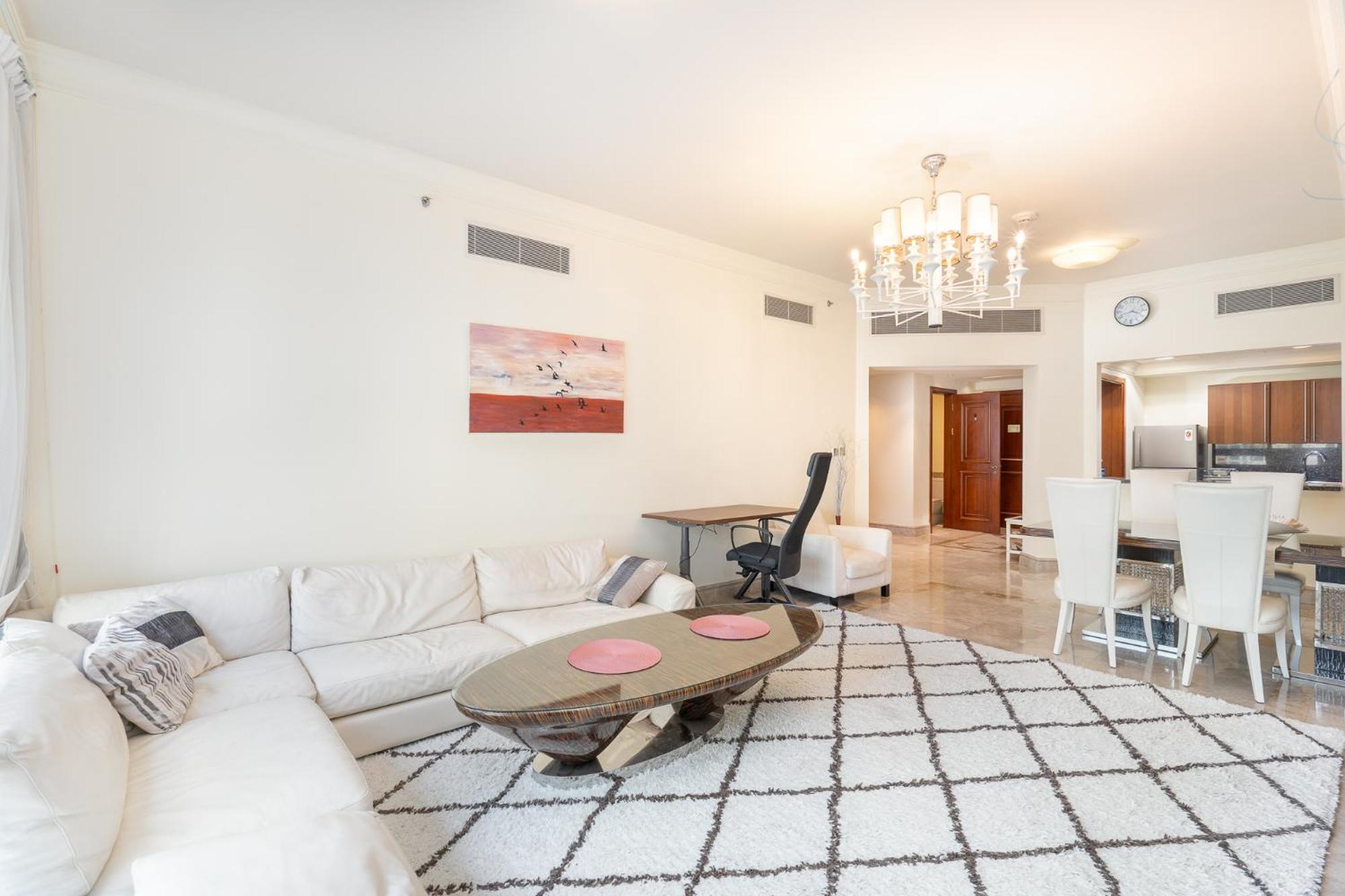 Daniels Sea View 2br In Fairmont The Palm Apartment Dubai