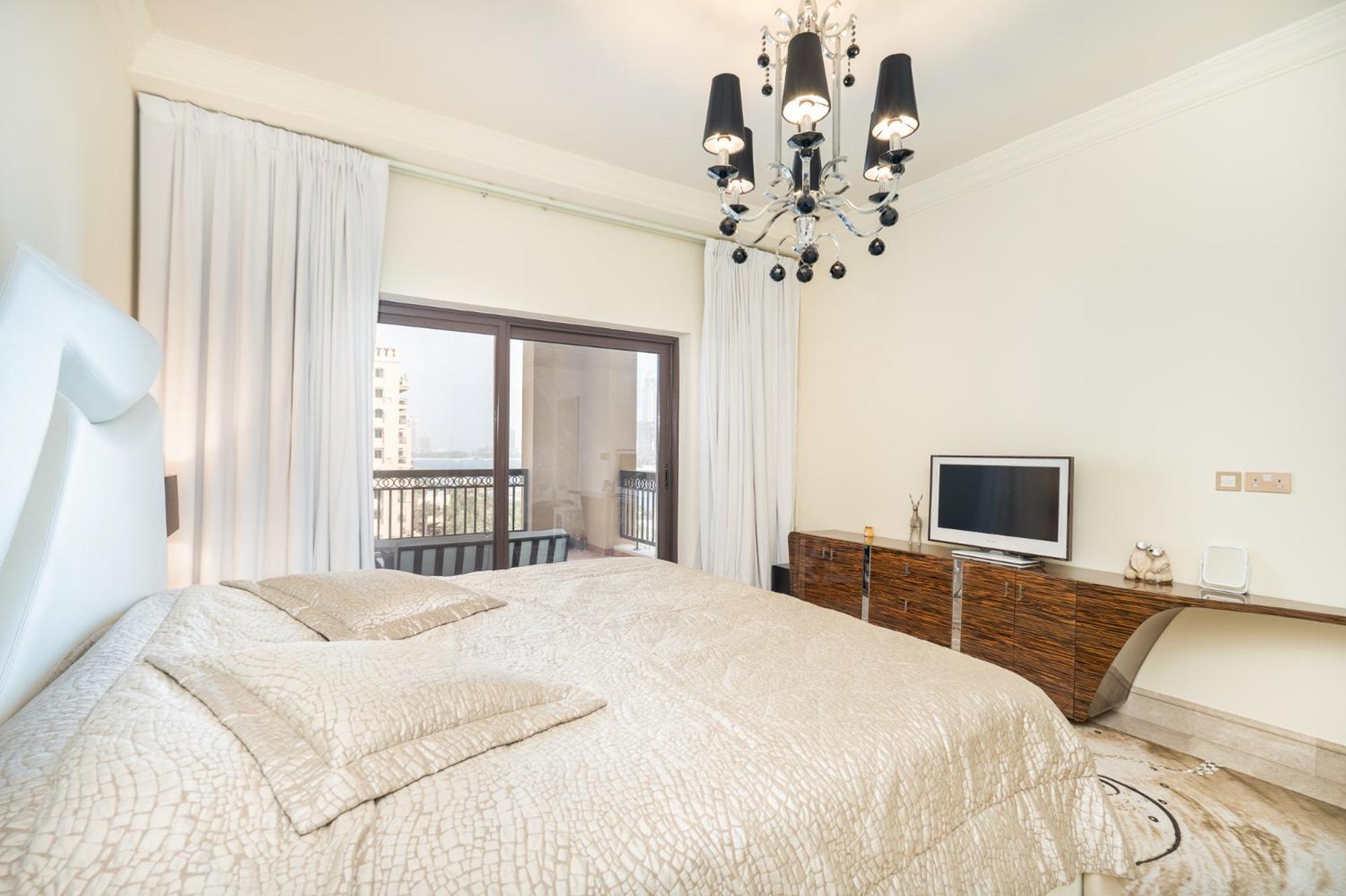 Apartment Daniels Sea View 2br In Fairmont The Palm Dubai