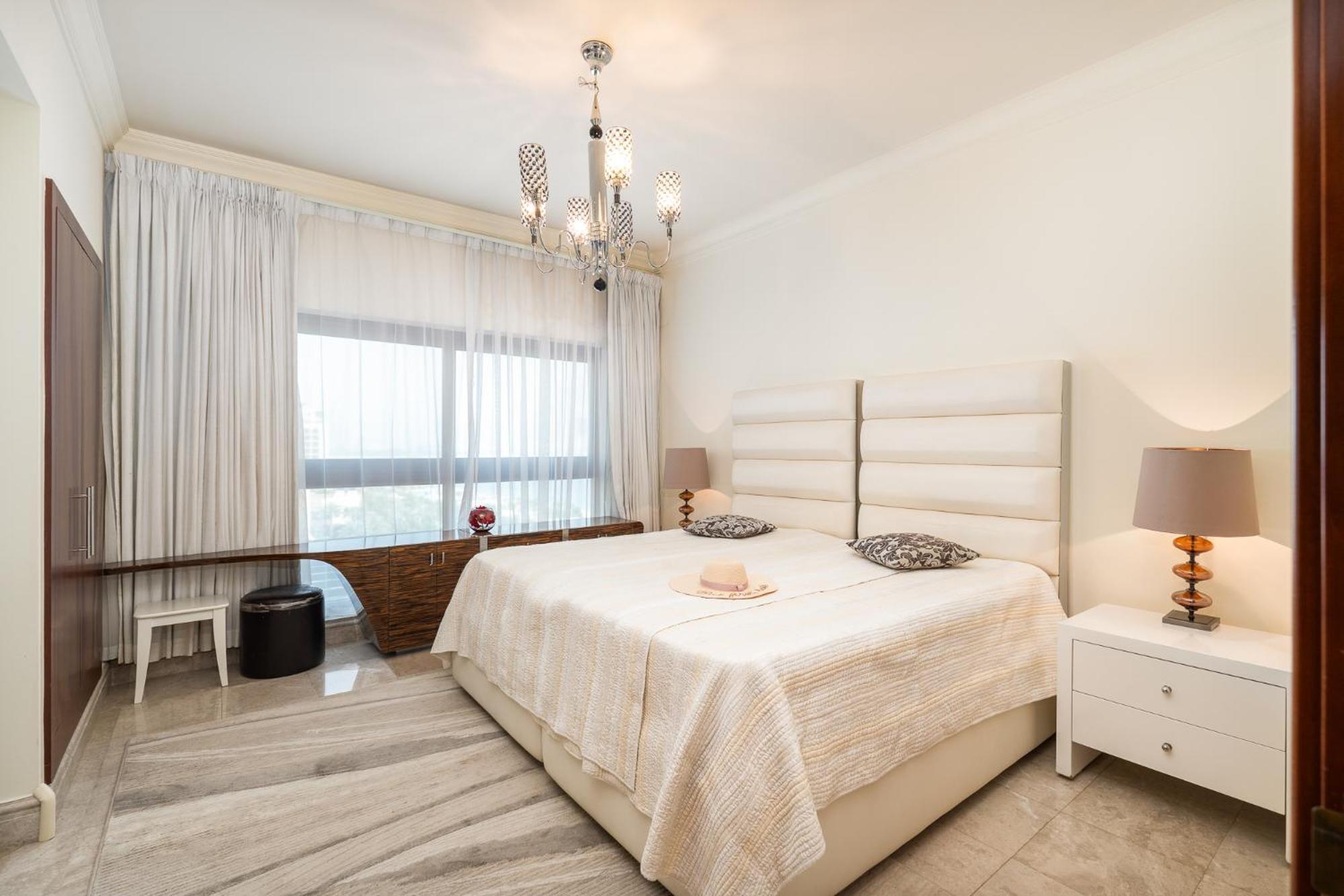 Daniels Sea View 2br In Fairmont The Palm * Dubai
