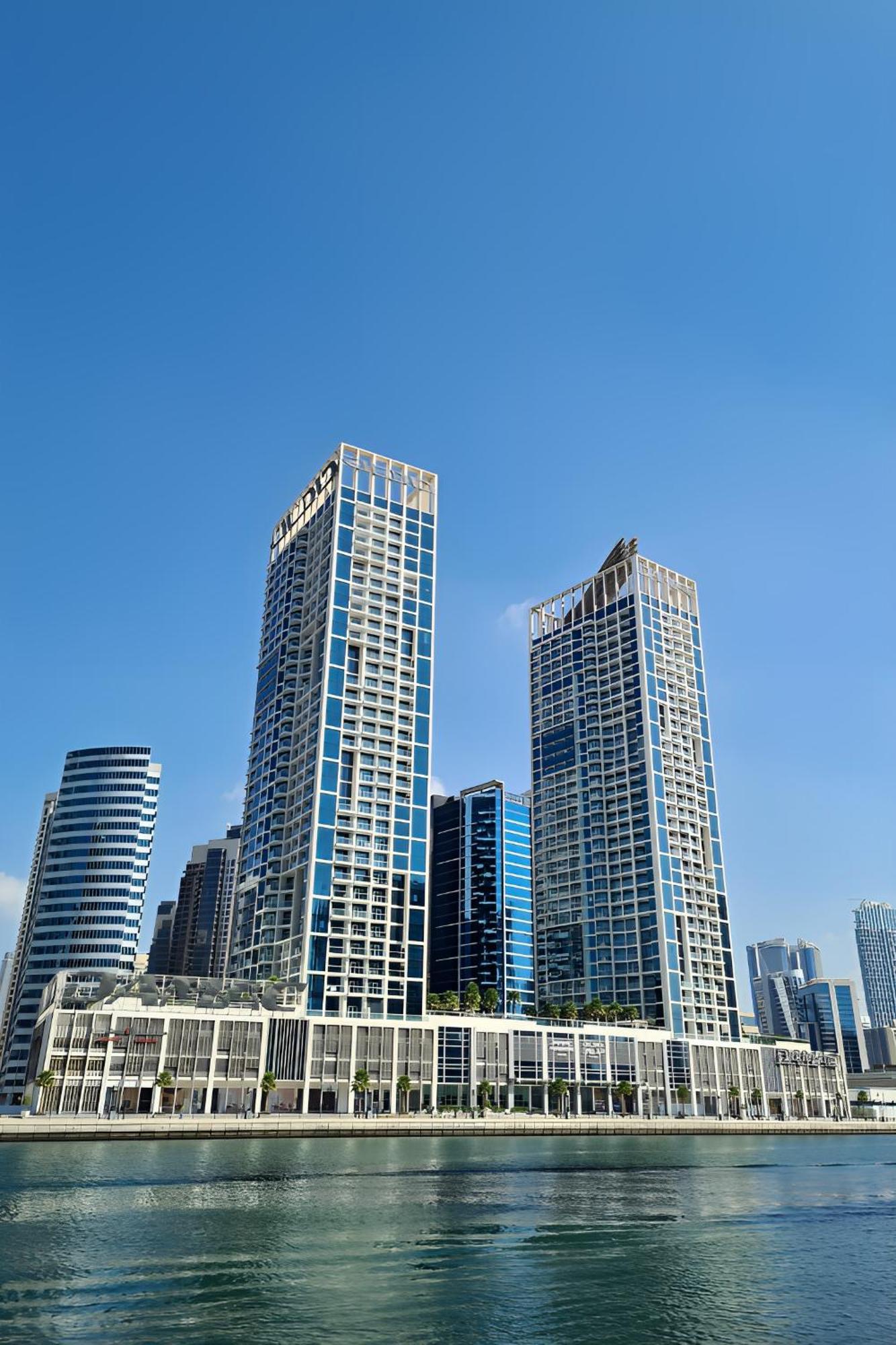 Apartment Stunning 2br In Maison Prive Dubai