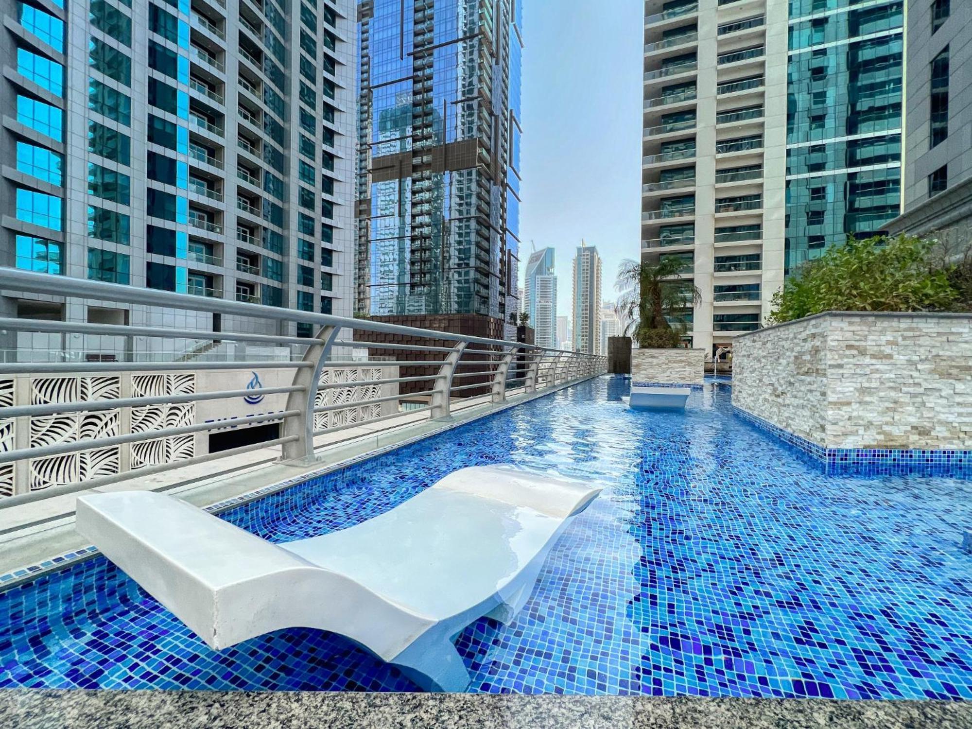 The Smart Concierge - Princess Tower Apartment