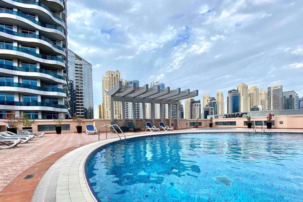 Zumurud Tower 1br Marina View Apartment *
