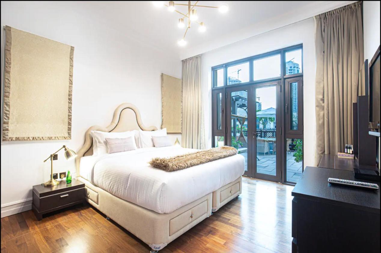 Apartment Tranquil Oasis- 2bedroom, Connected To Mall *