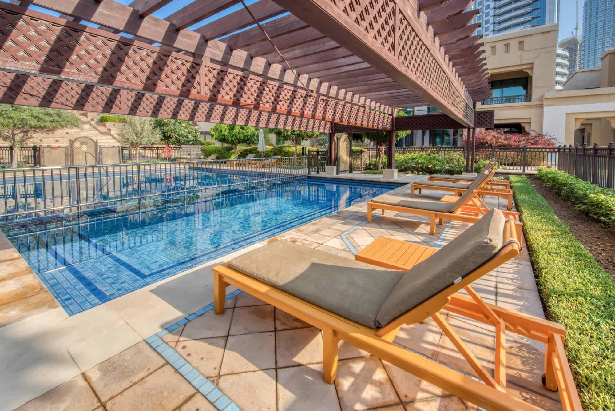 Tranquil Corner -souq Al Bahar,burj Khalifa View * Dubai