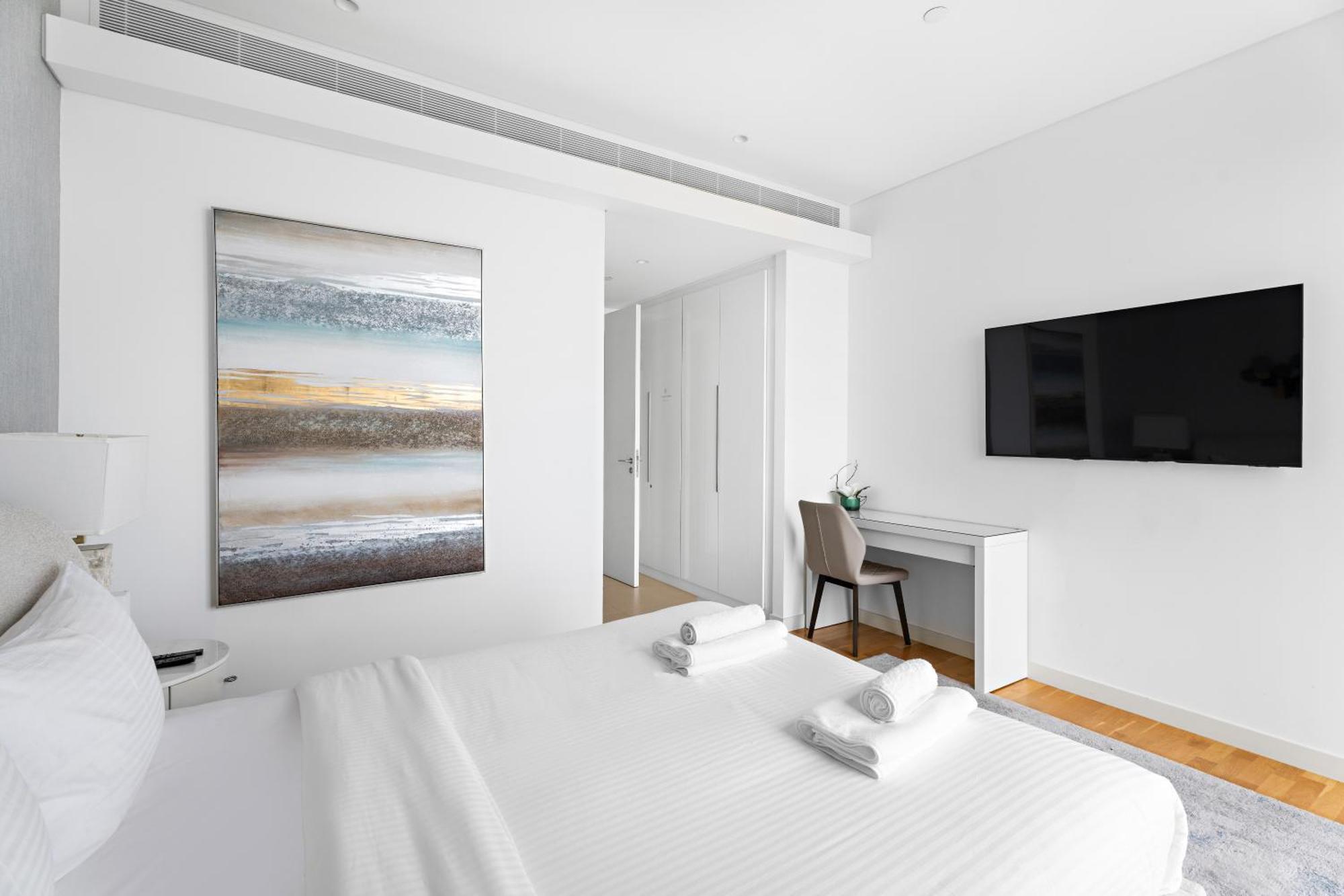 New 2 Bedroom In Bluewaters With Direct Sea View *