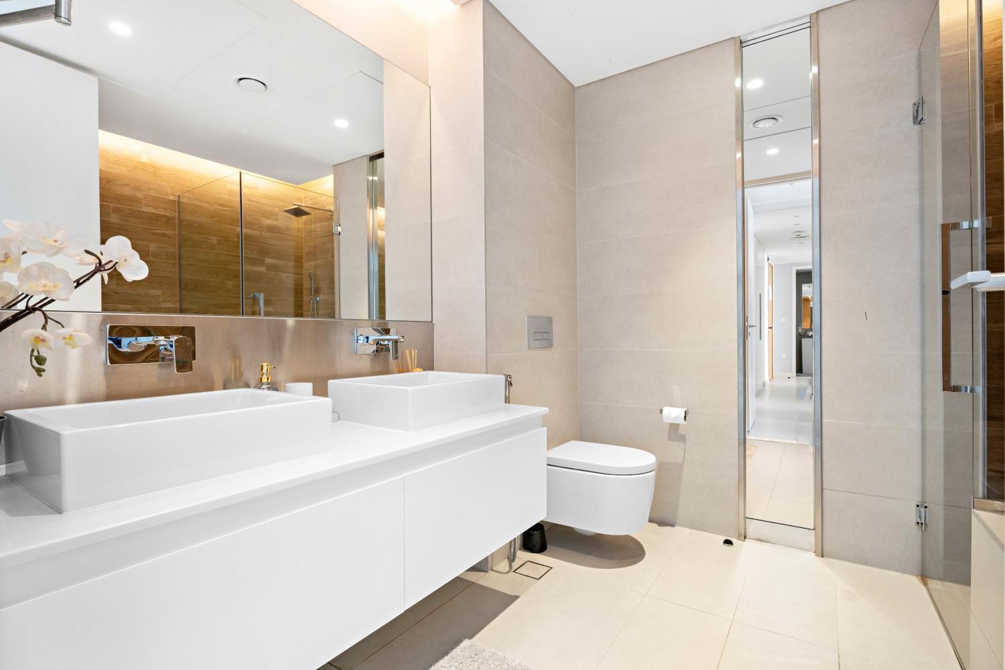 New 2 Bedroom In Bluewaters With Direct Sea View