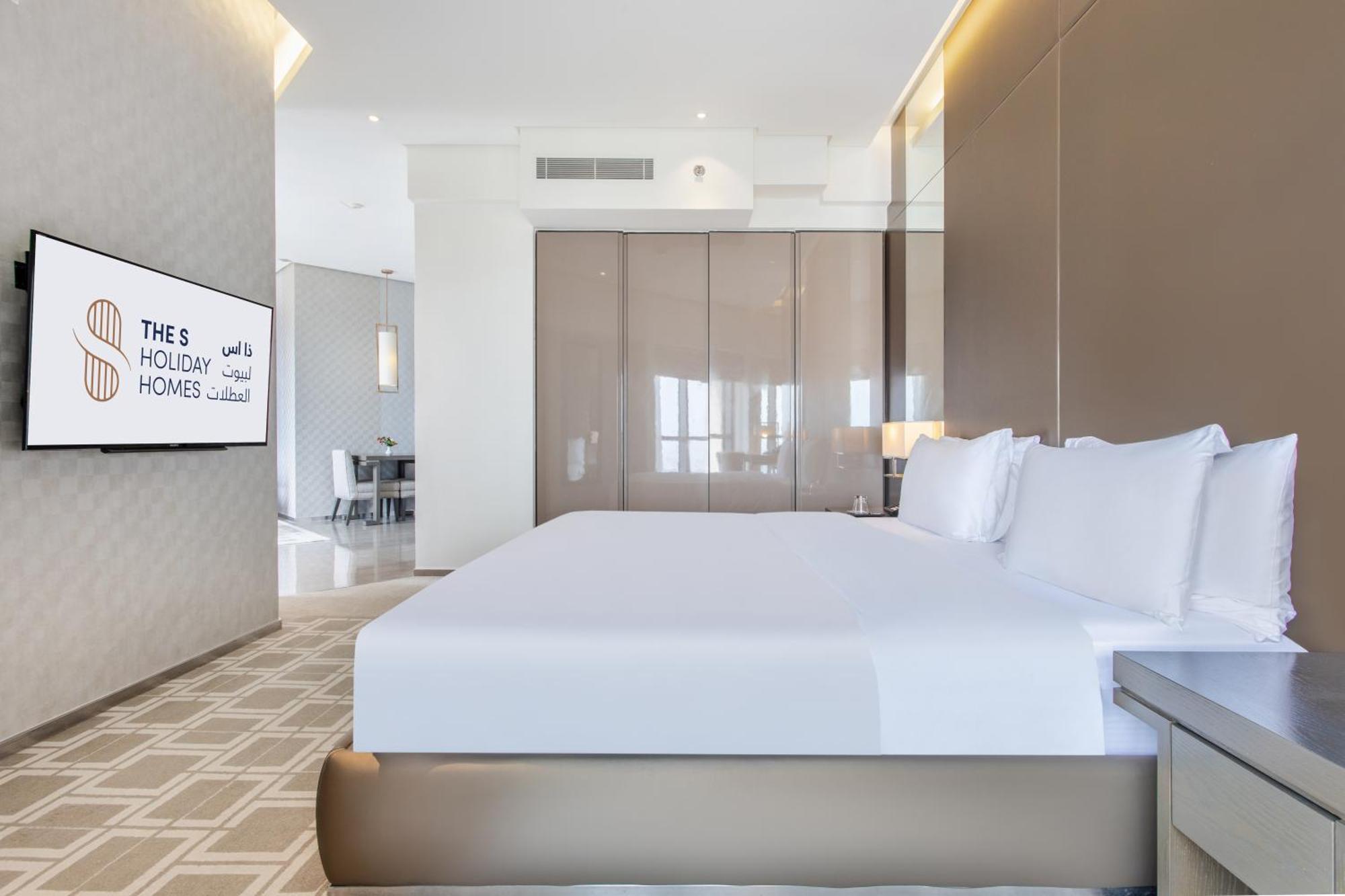 Spacious Studio In Hyatt Regency Creek Heights By The S Apartment Dubai