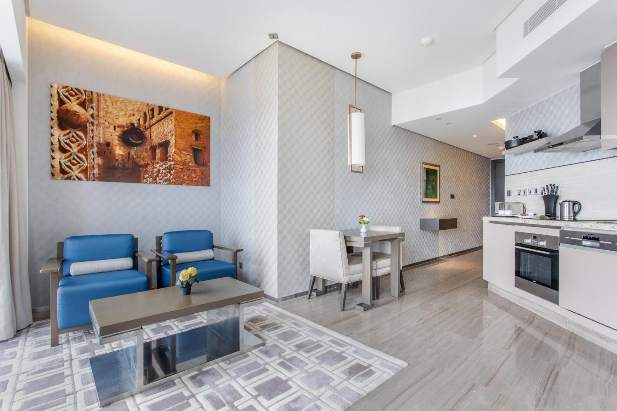 Apartment Spacious Studio In Hyatt Regency Creek Heights By The S Dubai