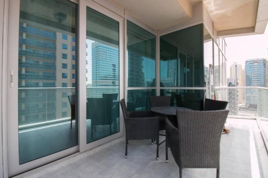Marina View - 3 Mins To Tram! Apartment Dubai