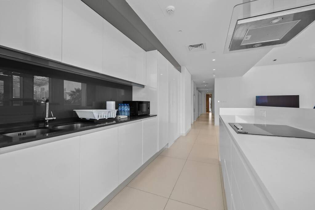 Apartment Bluewater's Bay 2br-maid -fantastic Sea View -spacious Layout *