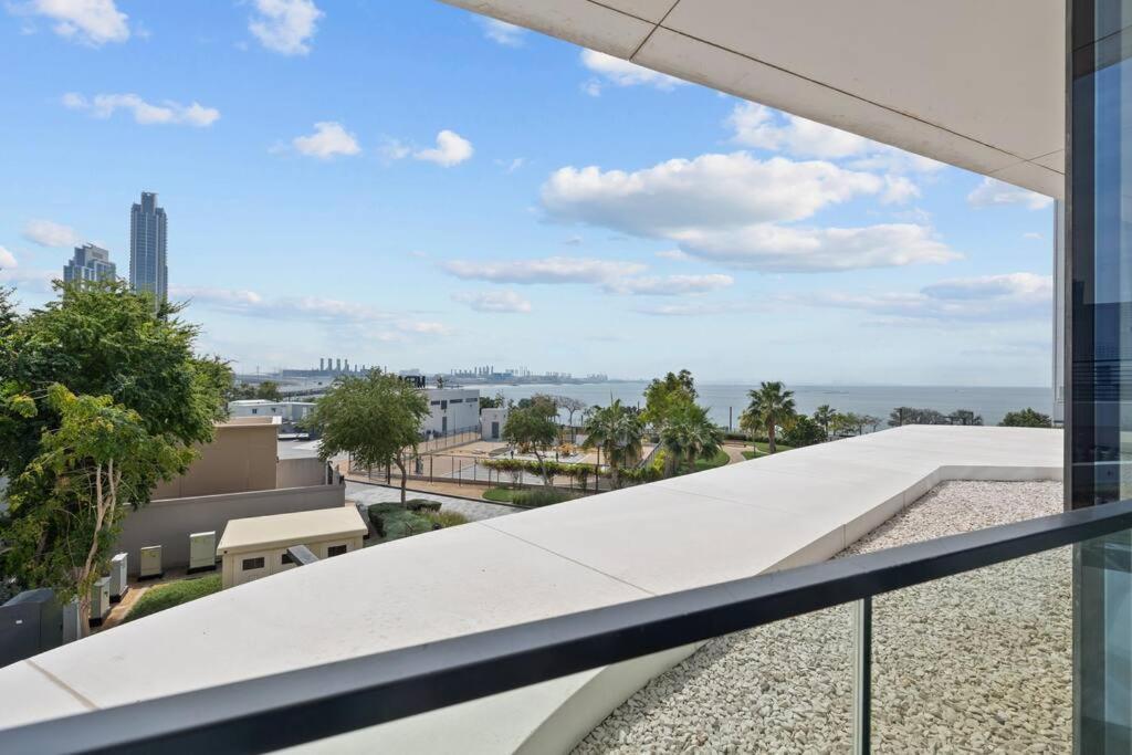 Bluewater's Bay 2br-maid -fantastic Sea View -spacious Layout Dubai