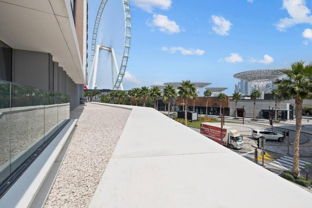 Bluewater's Bay 2br-maid -fantastic Sea View -spacious Layout