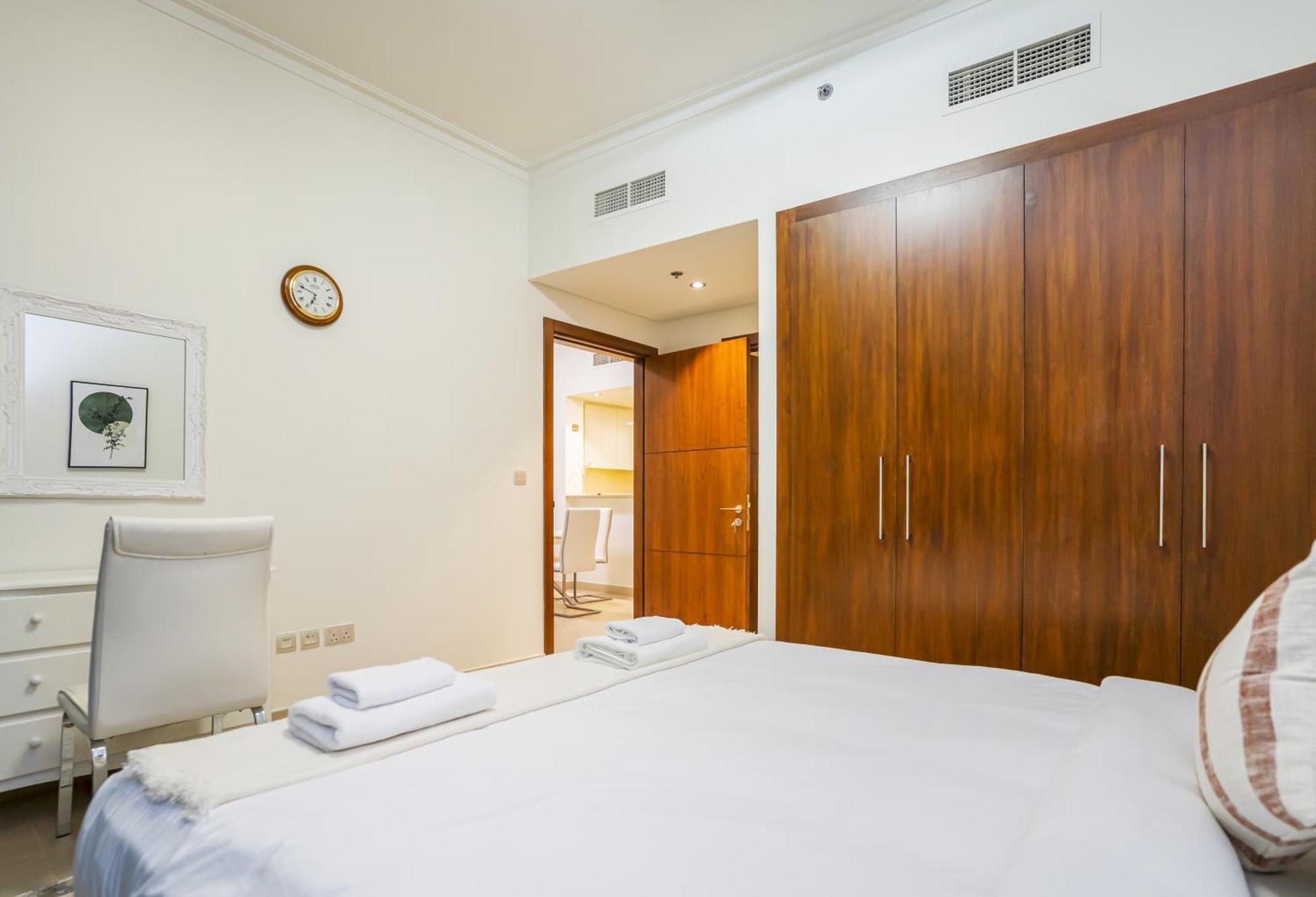 Apartment Vacay Lettings - Stunning Burj Khalifa Fountain View Near Mall *