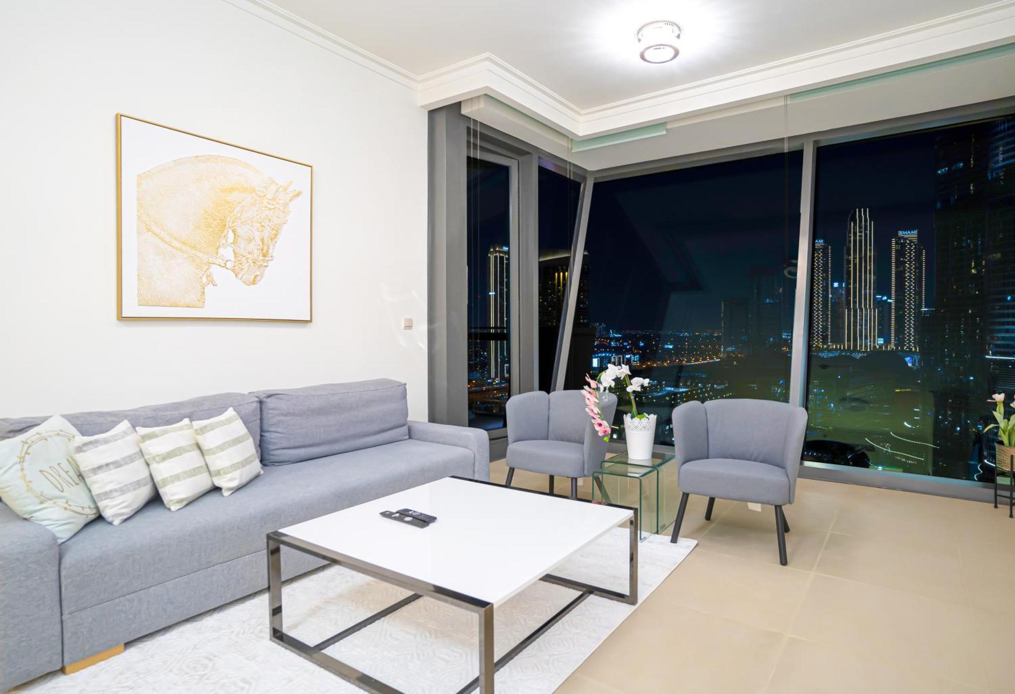 Apartment Vacay Lettings - Stunning Burj Khalifa Fountain View Near Mall Dubai